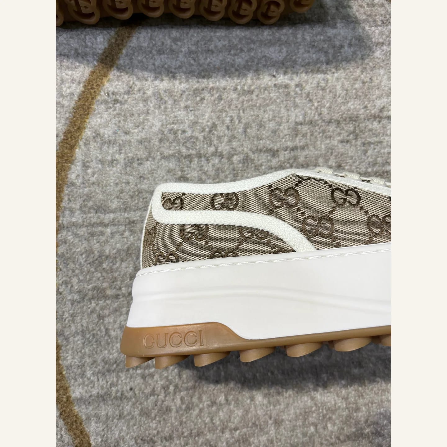 Gucci Canvas Platform Sneaker 縮圖 4