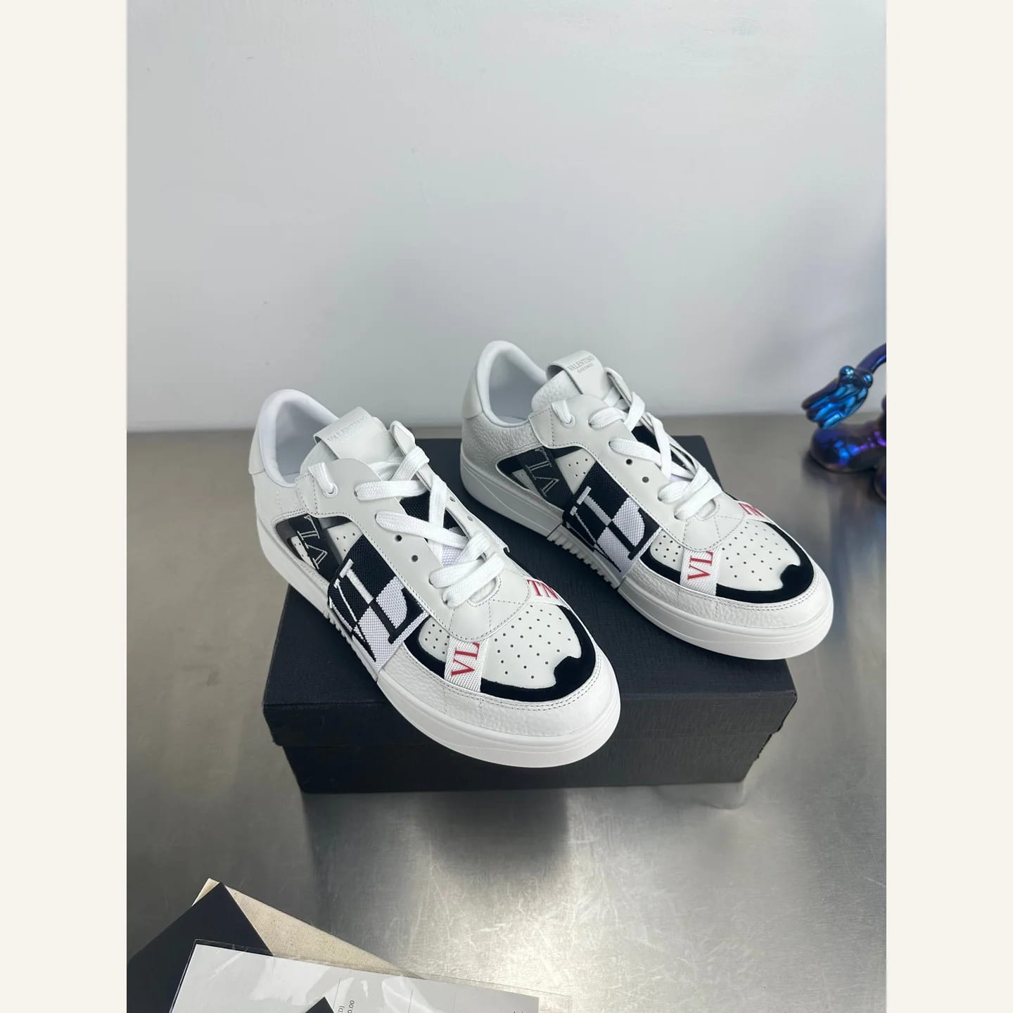 Valentino Garavani Open Low-top Sneaker 縮圖 2