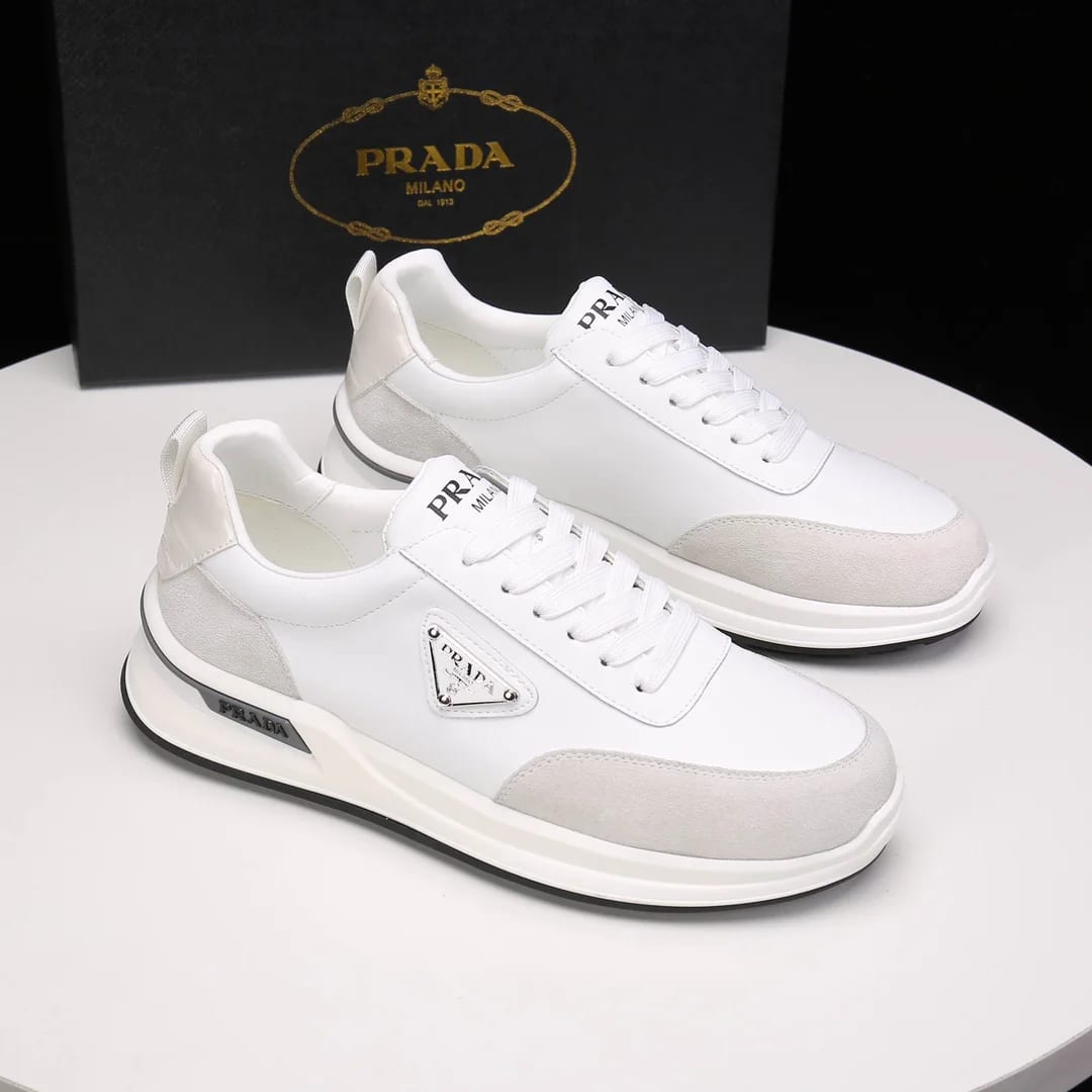 Prada Leather Low-top Sneaker 縮圖 2