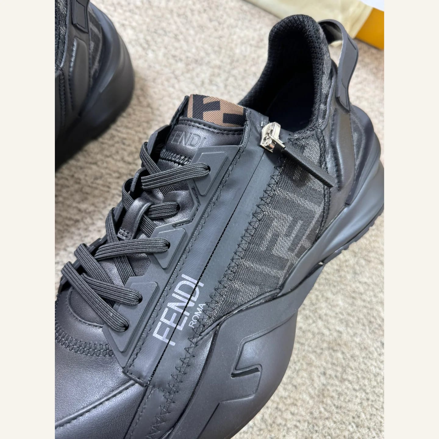 Fendi Flow Sneaker 縮圖 3