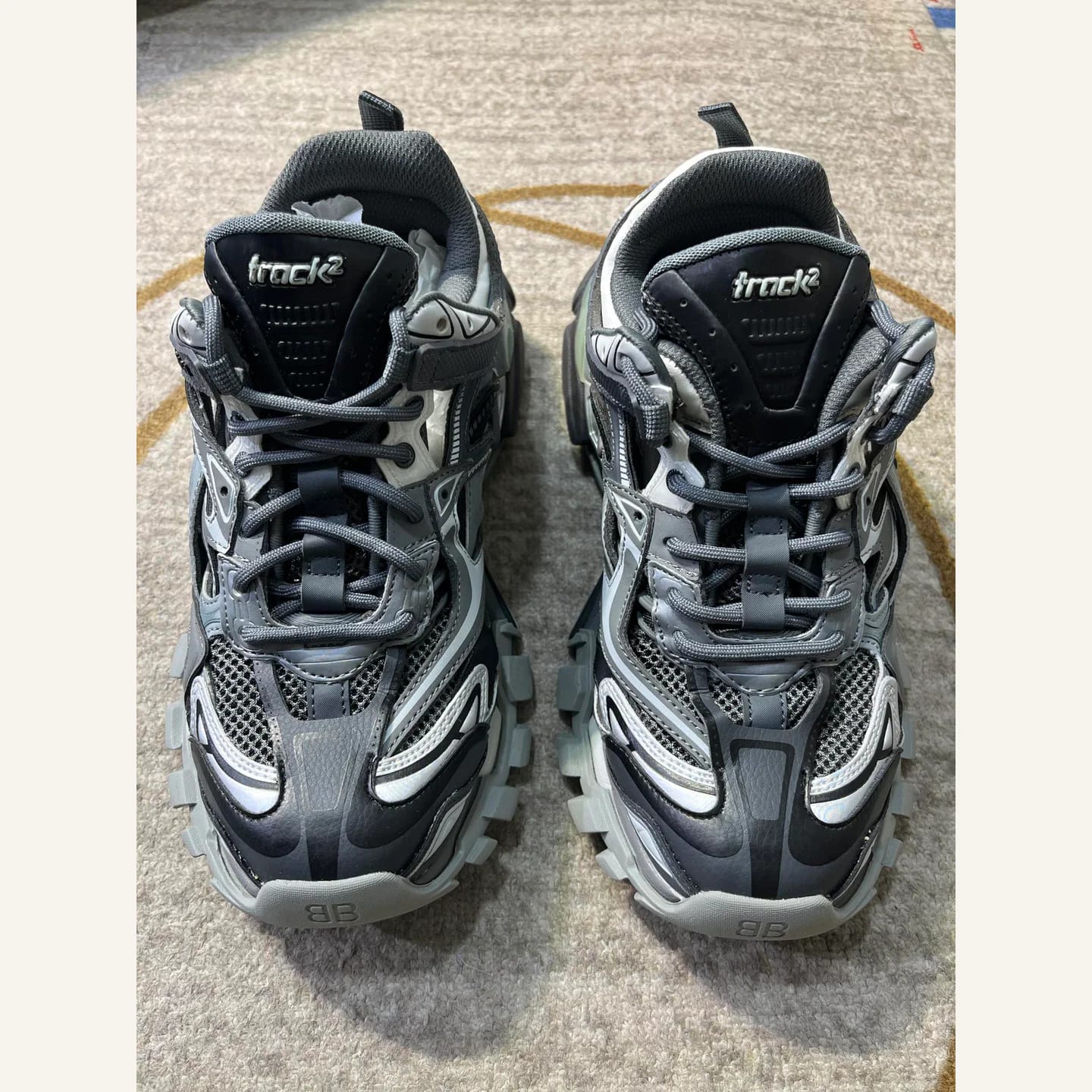 Balenciaga Runner Sneaker 縮圖 2