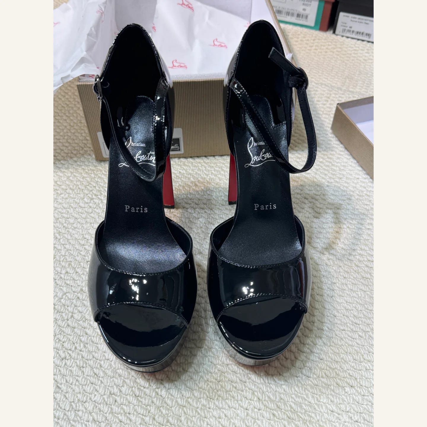 Christian Louboutin New Very Privé Peep-toe Pump 縮圖 2
