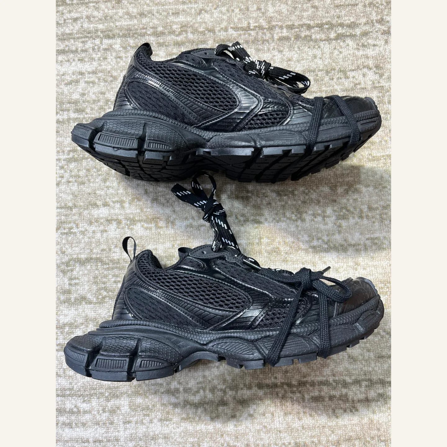 Balenciaga 3XL Sneaker 縮圖 2