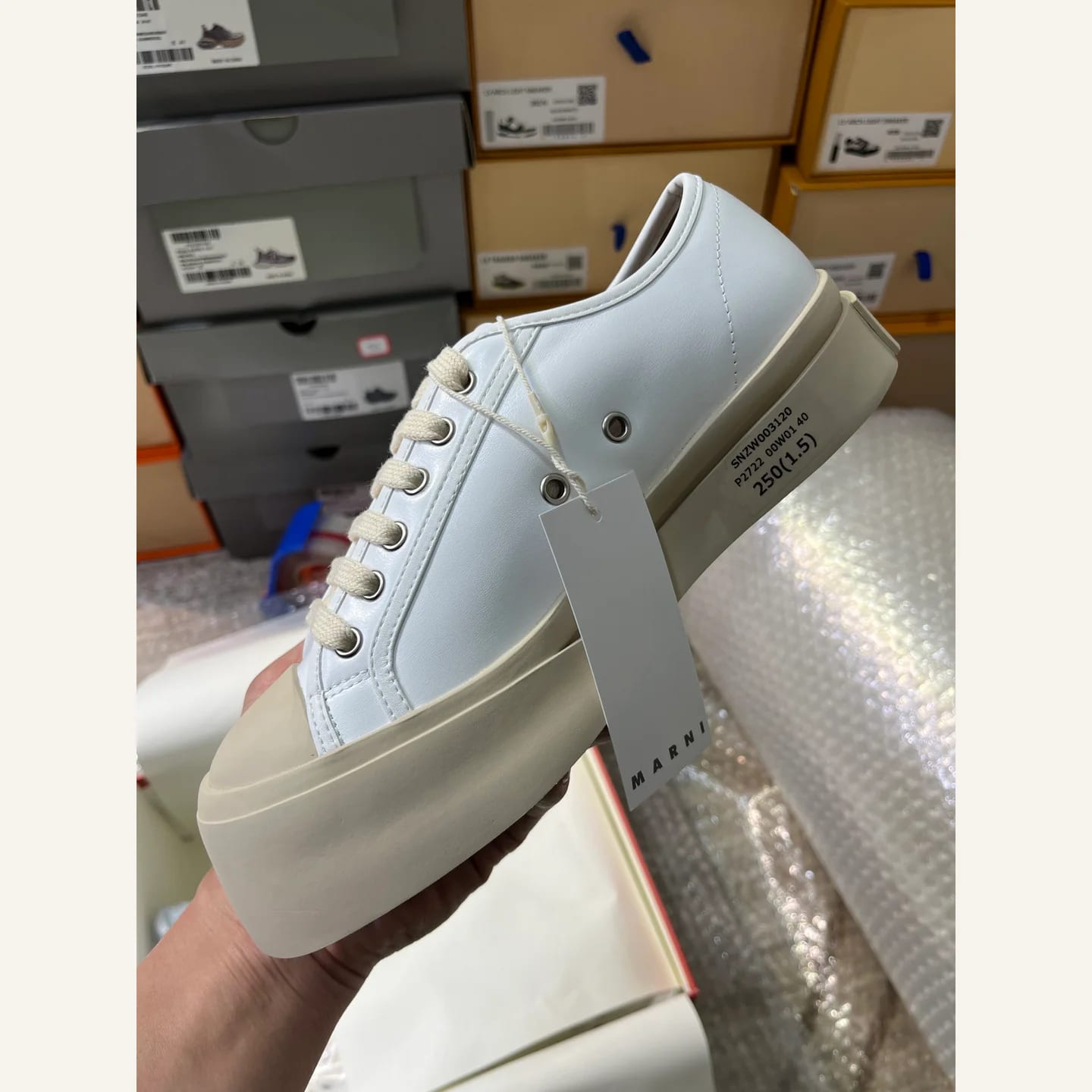 Valentino Garavani Platform Low-top Sneaker 縮圖 1