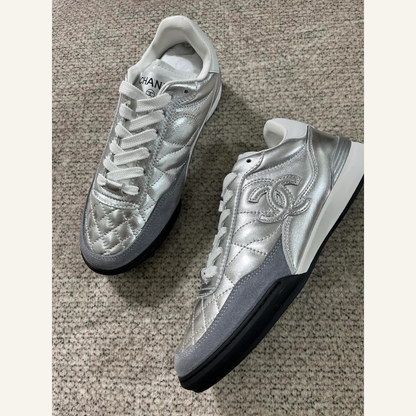 CHANEL CC Low-top Sneaker 縮圖 3