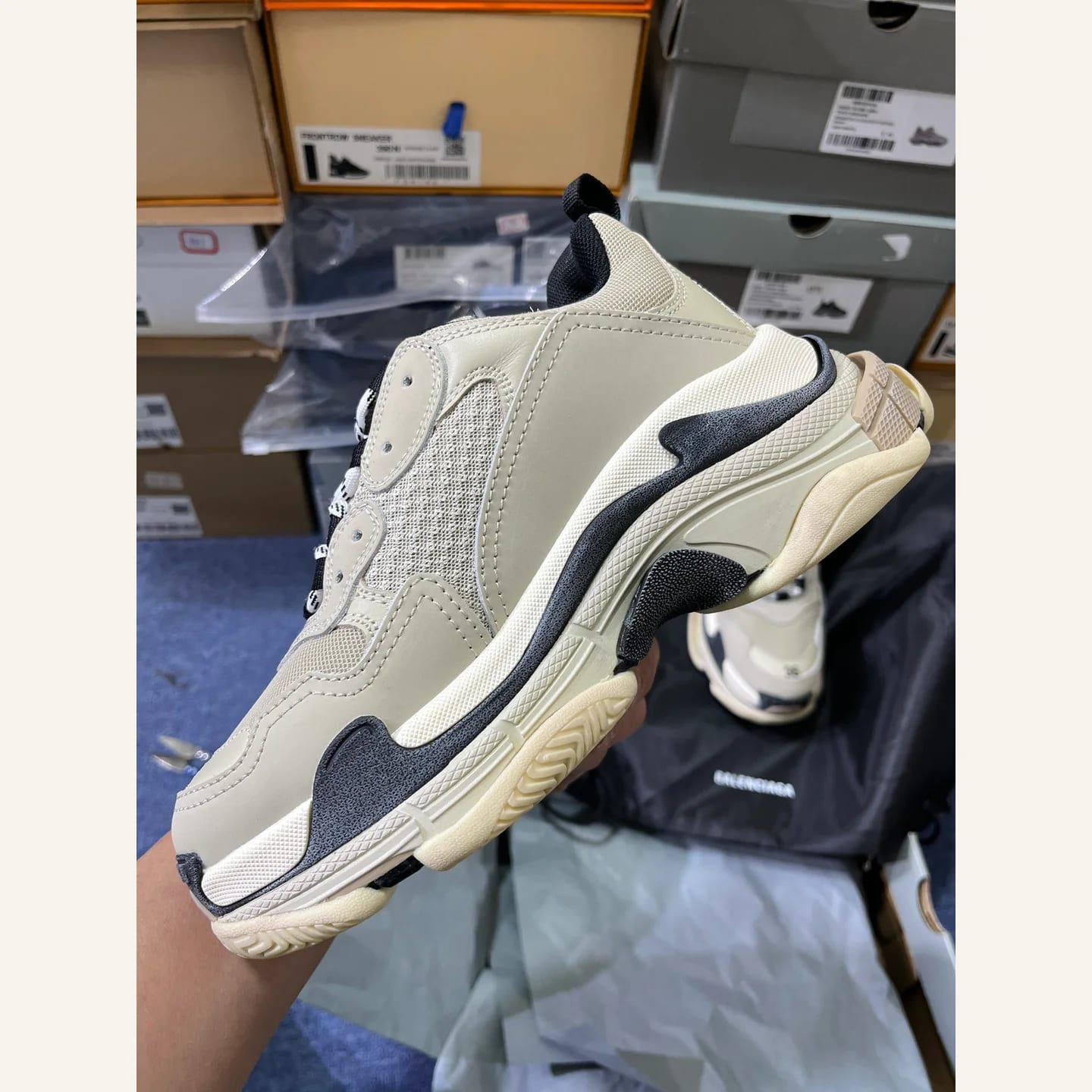 Balenciaga Runner Sneaker 縮圖 2