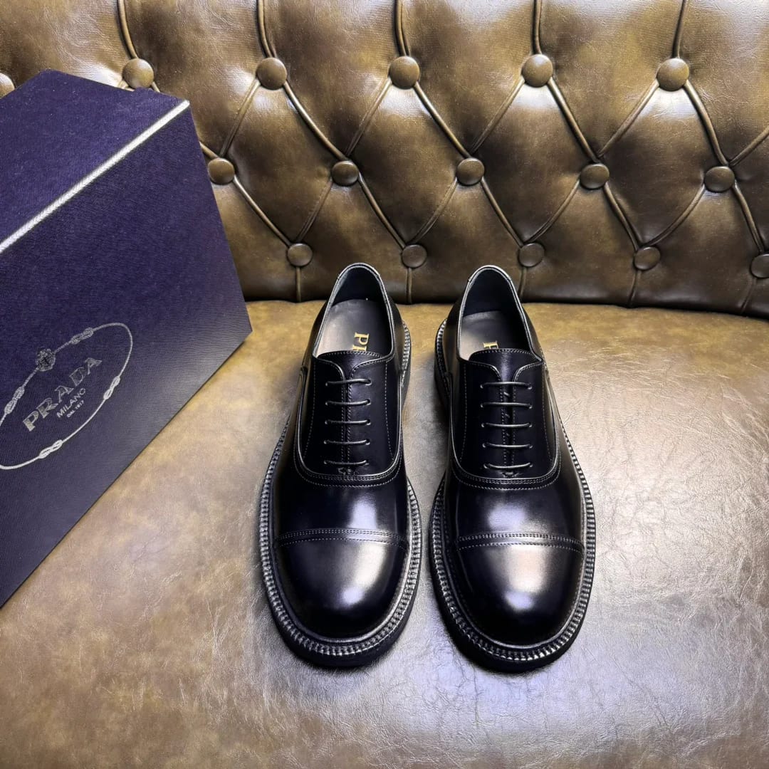 Prada Cap-toe Oxford 縮圖 1