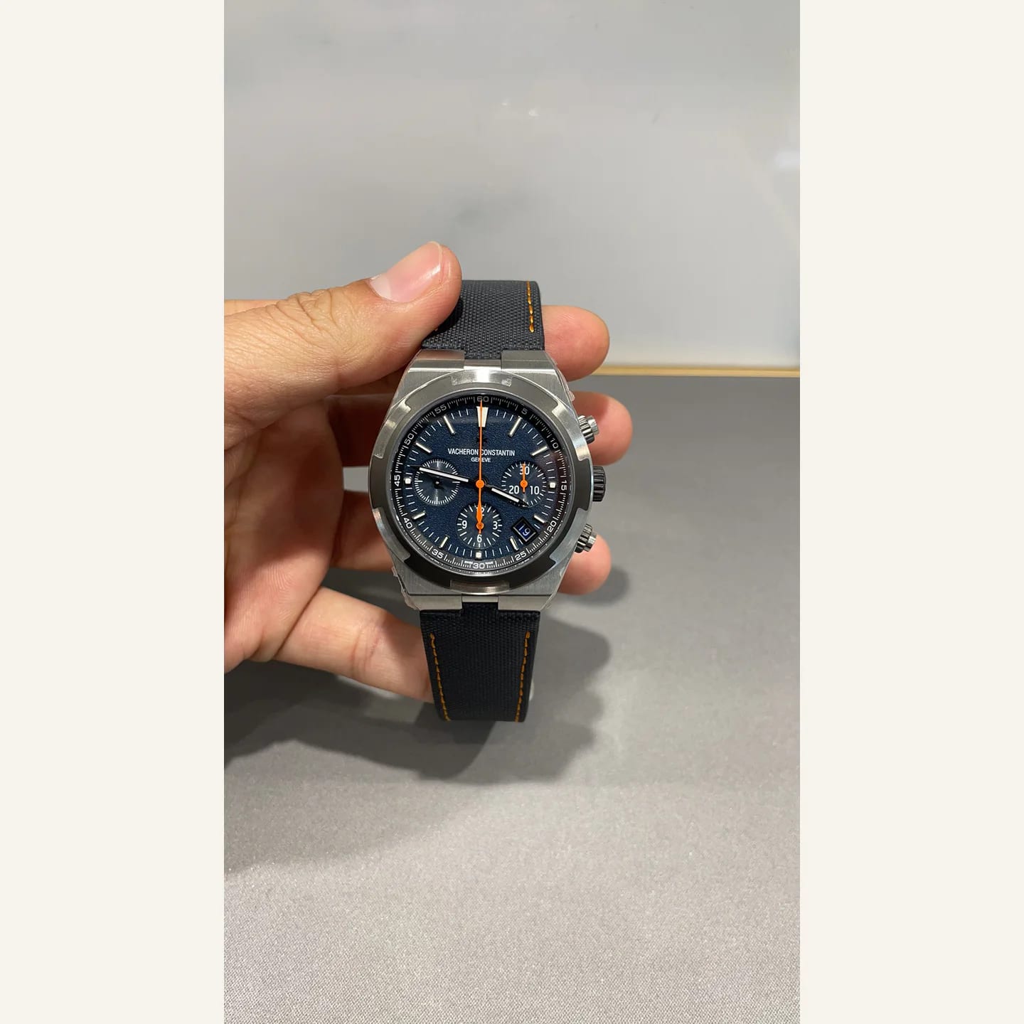 Vacheron Constantin Overseas 縮圖 1