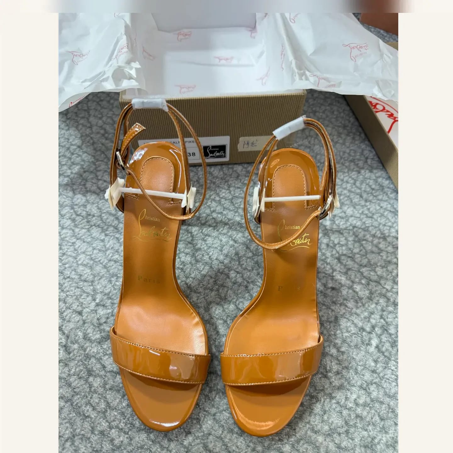 Christian Louboutin Ankle-strap Sandal 縮圖 2