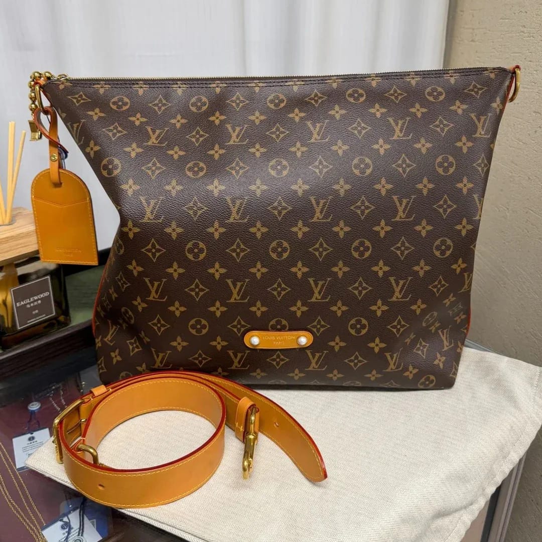 Louis Vuitton Vagabond Hobo PM 縮圖 1
