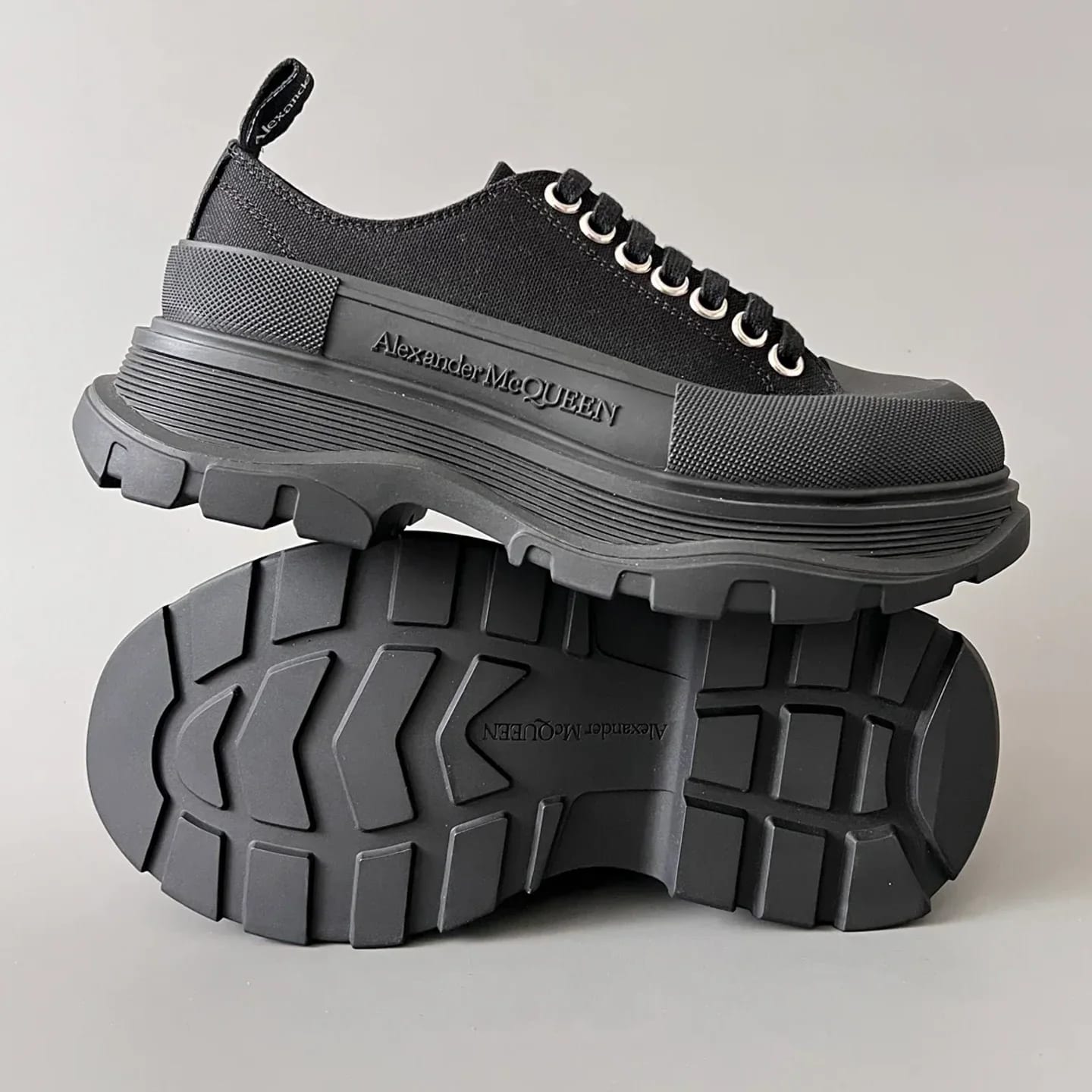 McQueen Tread Slick Lace-Up 縮圖 4