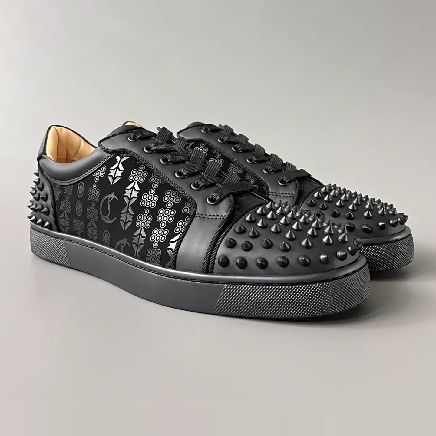 Christian Louboutin Louis Junior Spikes 縮圖 2