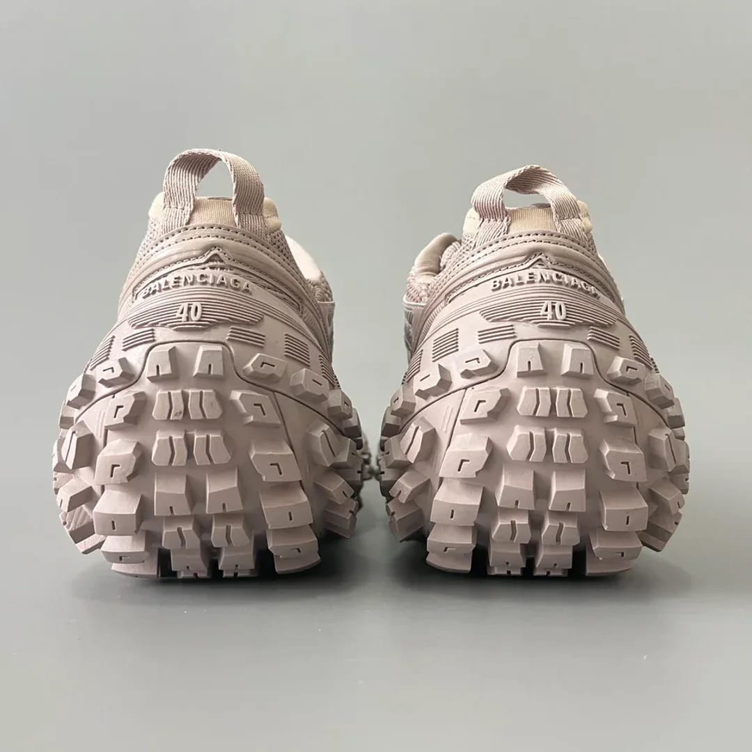 Balenciaga Defender Sneaker 縮圖 3