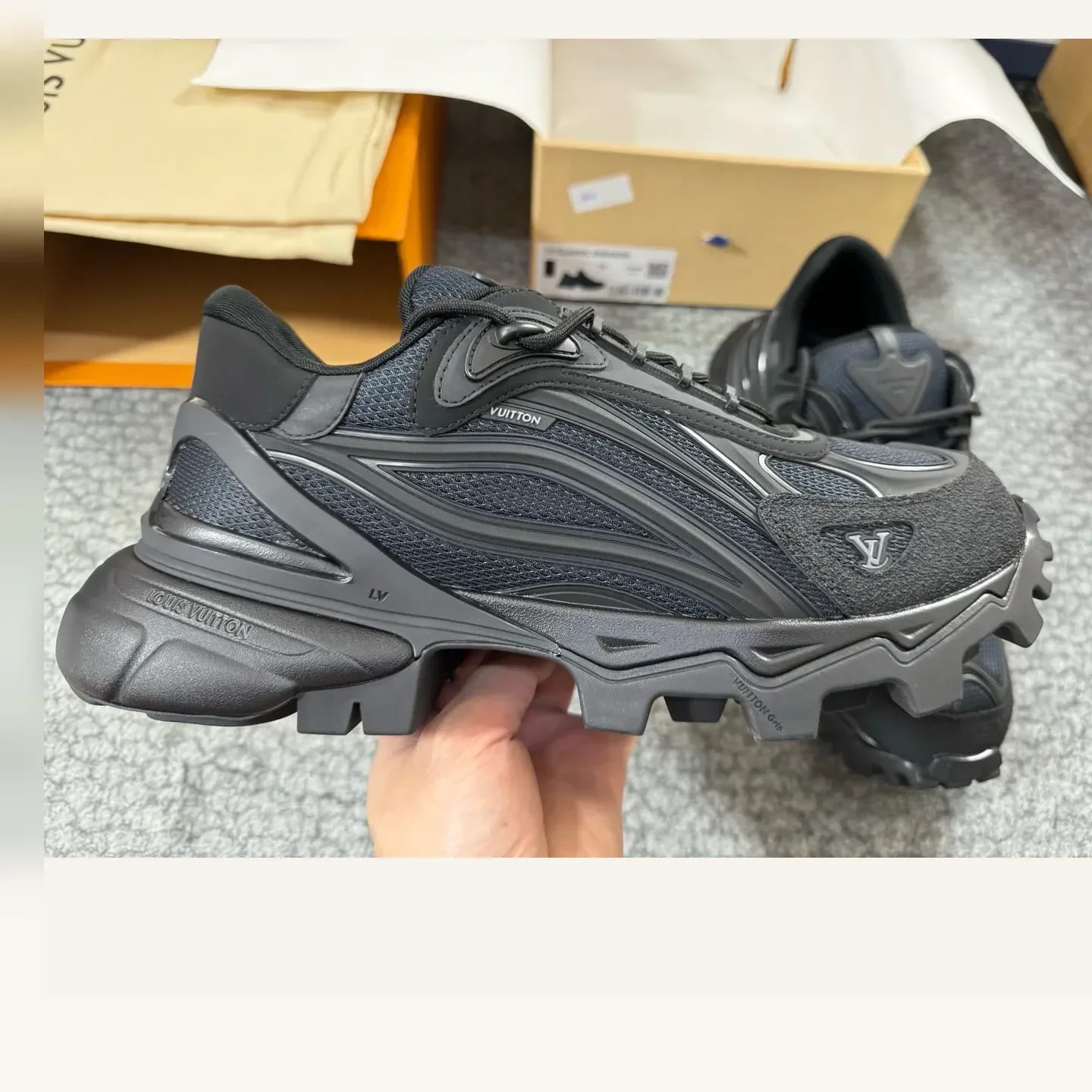 Louis Vuitton Discovery Sneaker 縮圖 3