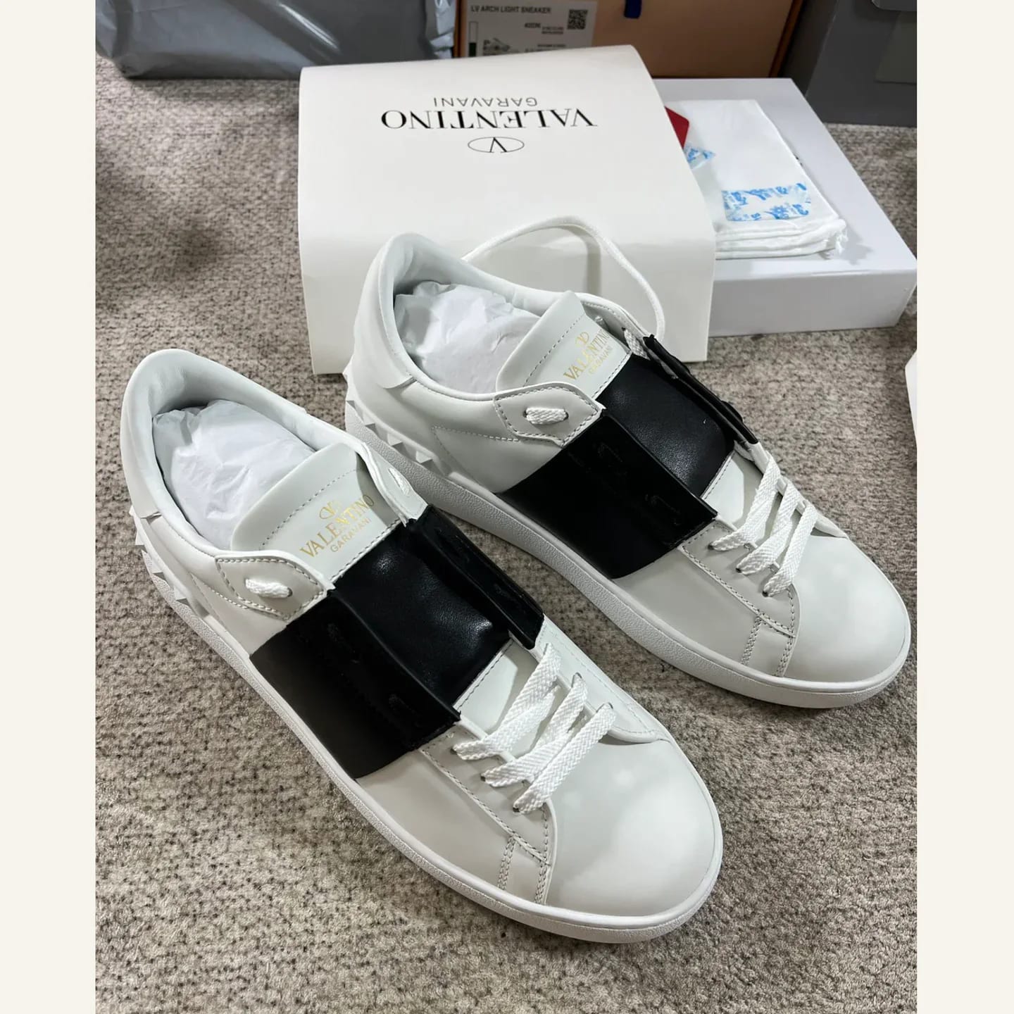 Valentino Garavani Open Sneaker 縮圖 3