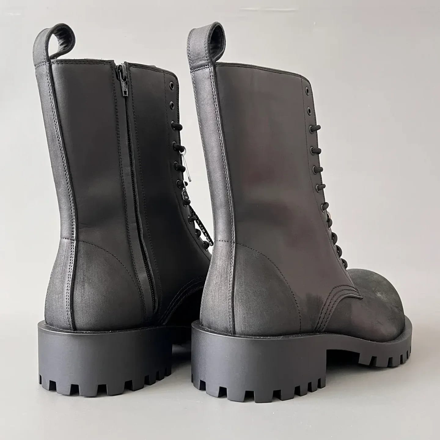Balenciaga Hummer Lace-Up Bootie 縮圖 2