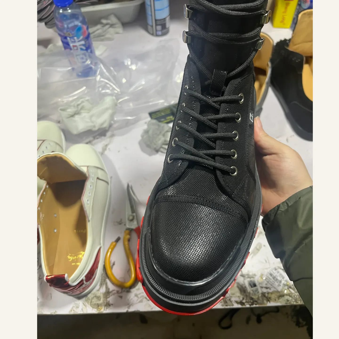 Christian Louboutin Loubishark High-top Sneaker 縮圖 2