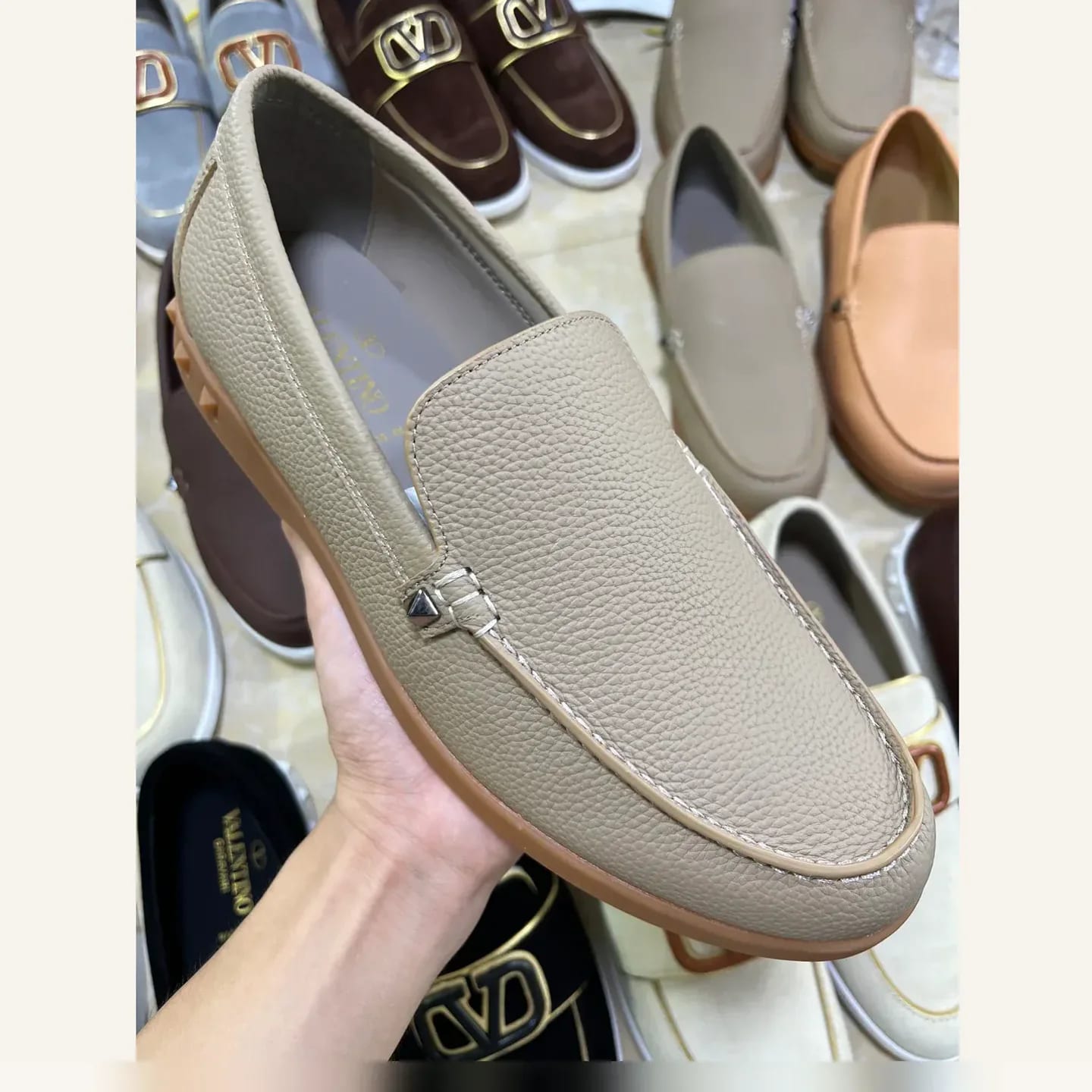 Valentino Garavani VLogo Signature Loafer 縮圖 2