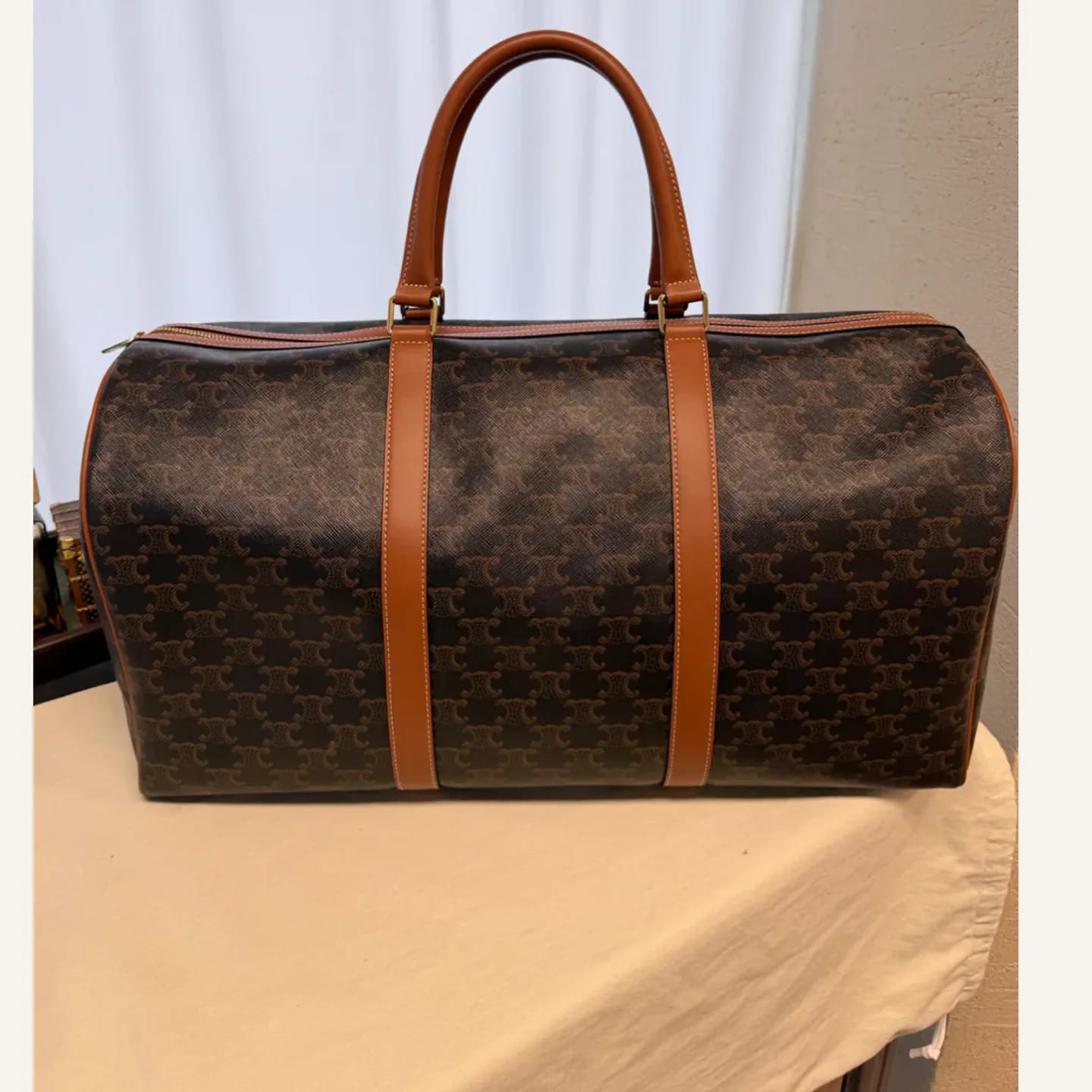 Celine Medium Travel Bag in Triomphe Canvas and Calfskin 縮圖 2