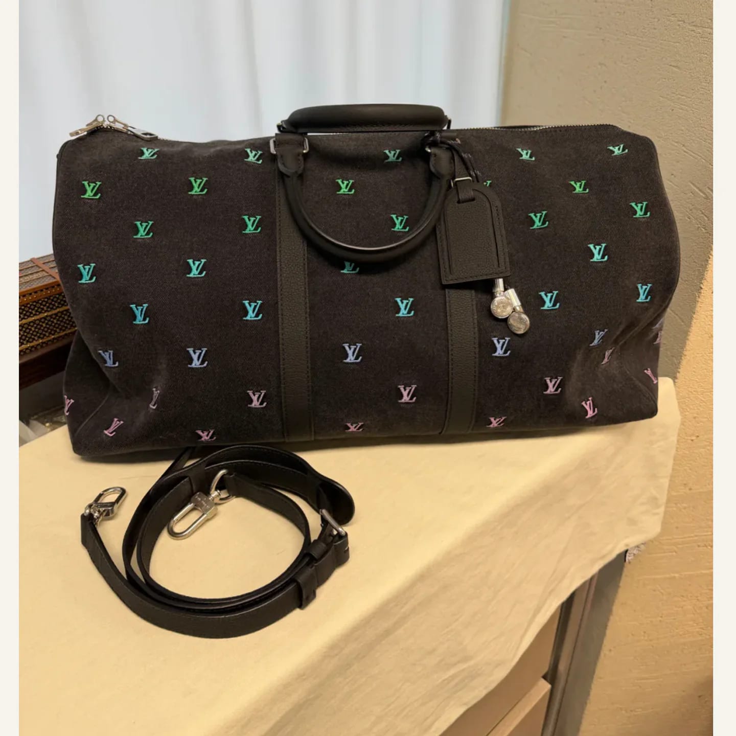 Louis Vuitton Keepall Bandoulière 50（LV Blason Denim） 縮圖 1