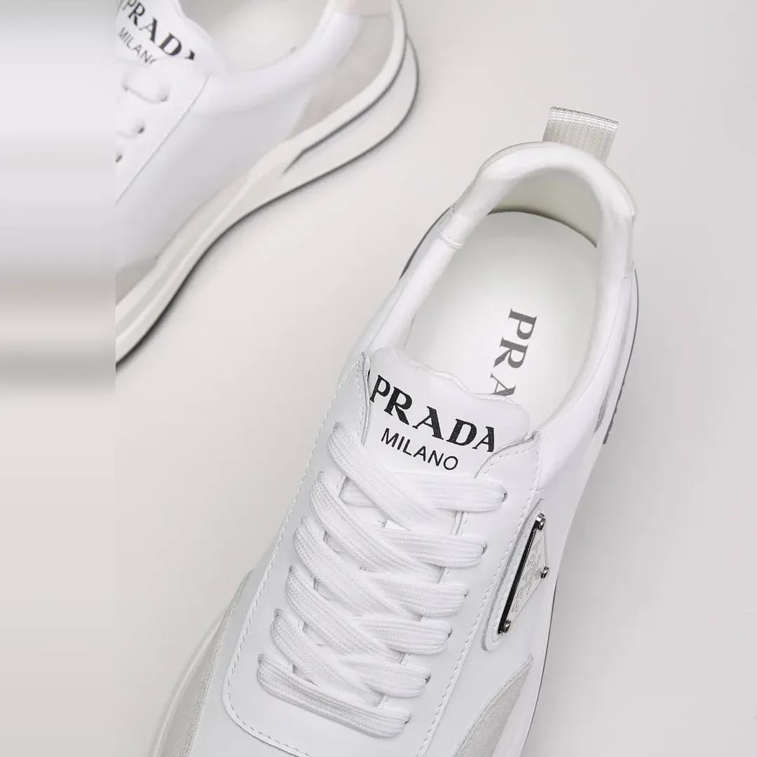 Prada Leather Low-top Sneaker 縮圖 3