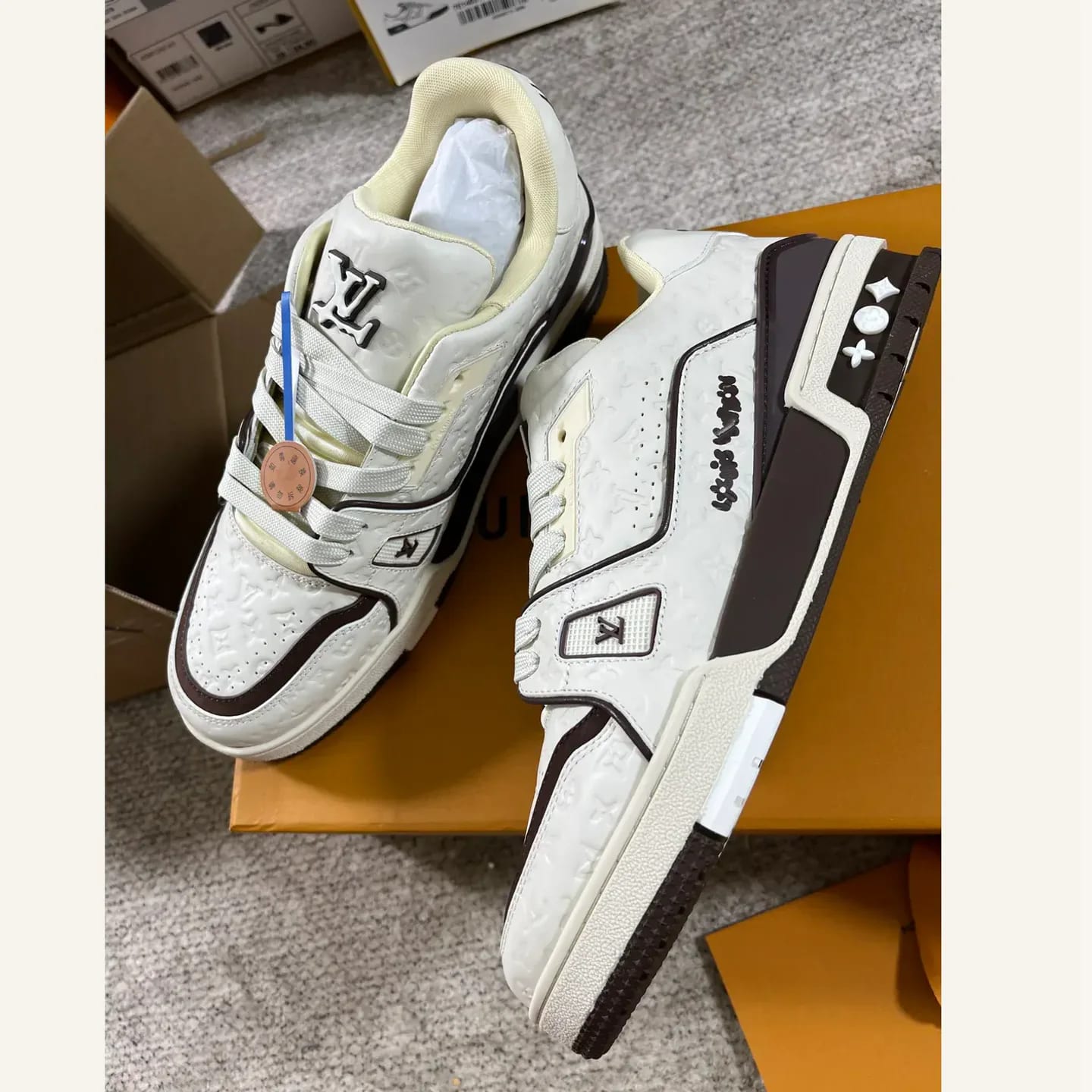 Louis Vuitton LV Trainer Sneaker 縮圖 2