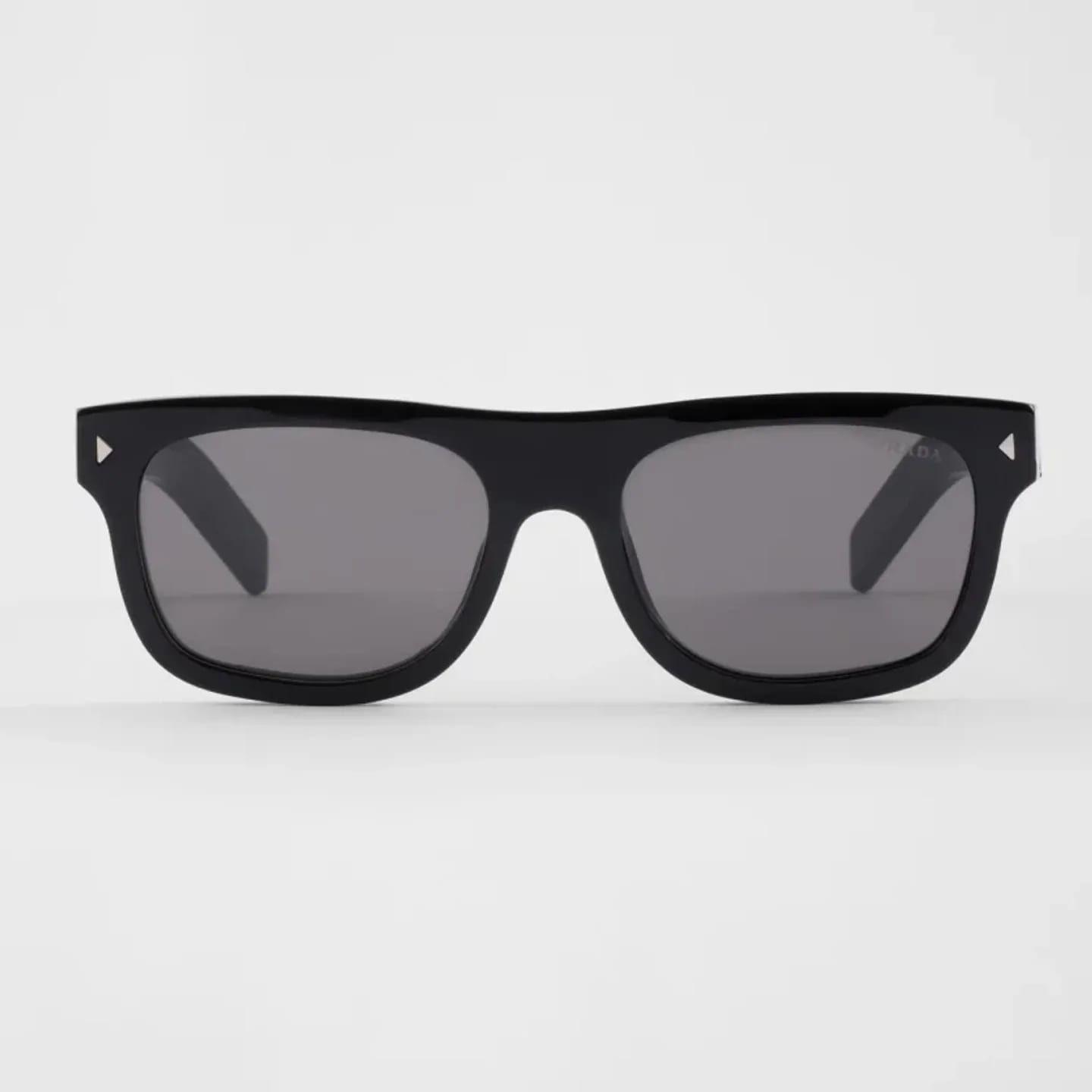 Prada Sunglasses With The Iconic Metal Plaque 縮圖 1