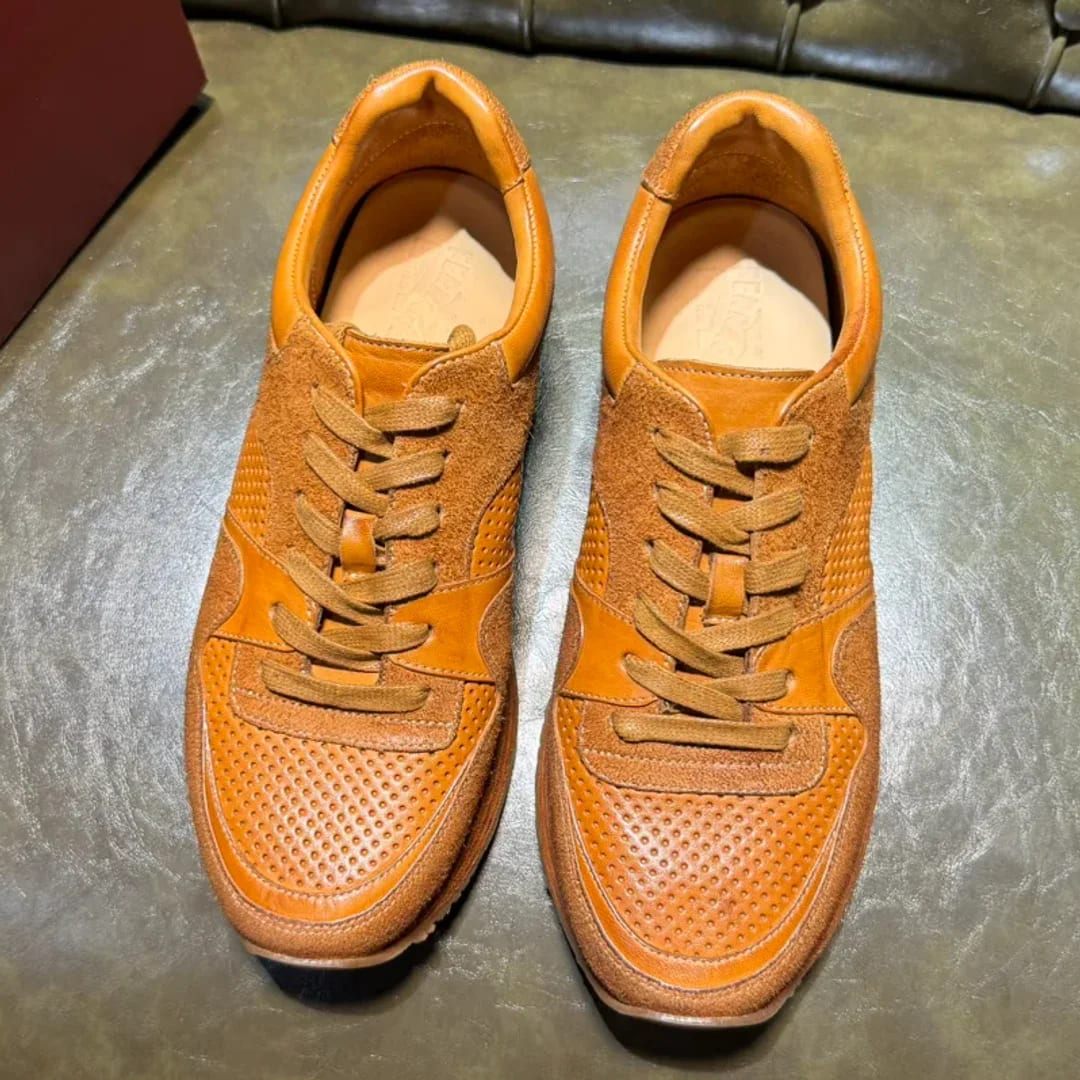 Ferragamo Washed-leather Low-top Sneaker 縮圖 1