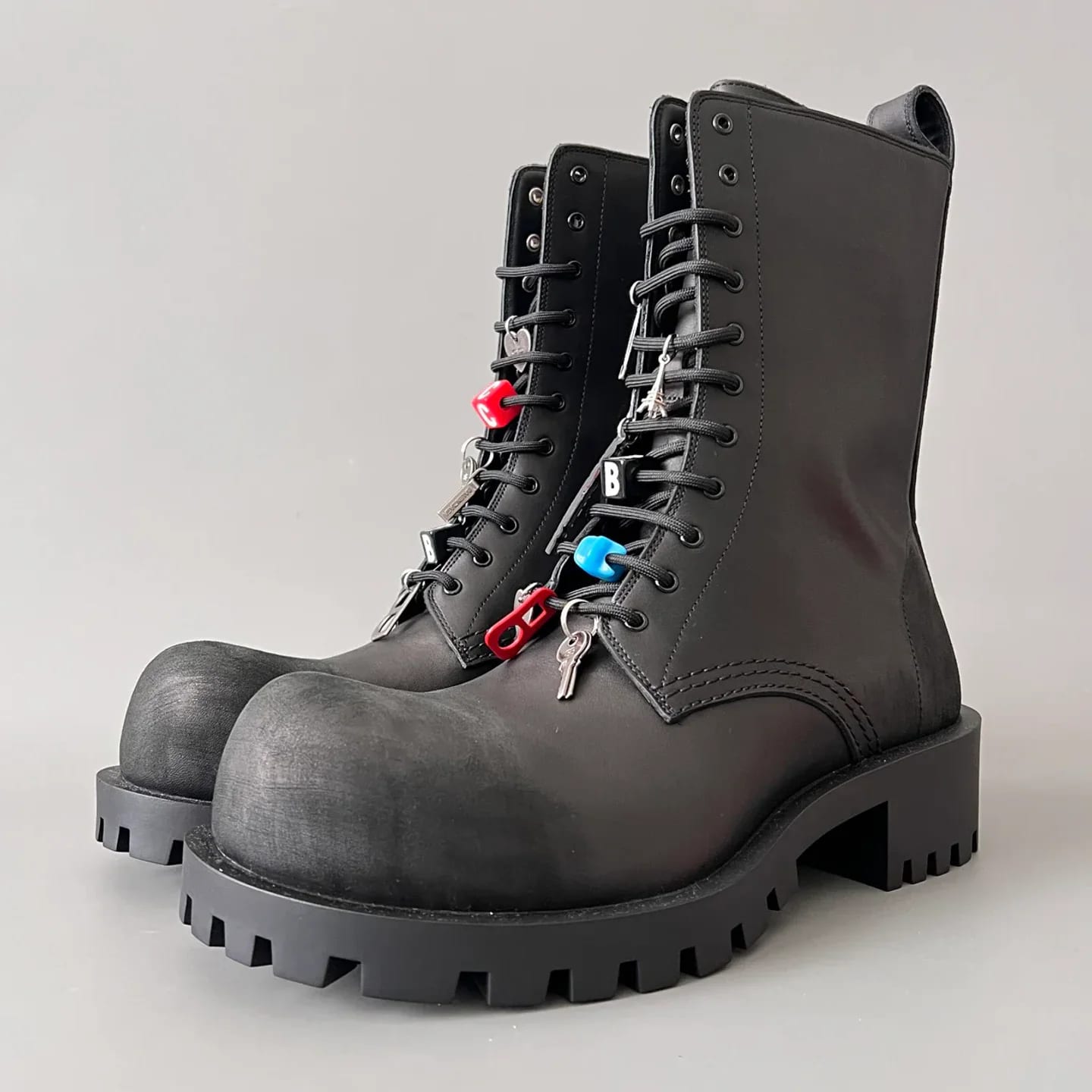 Balenciaga Hummer Lace-Up Bootie 縮圖 1