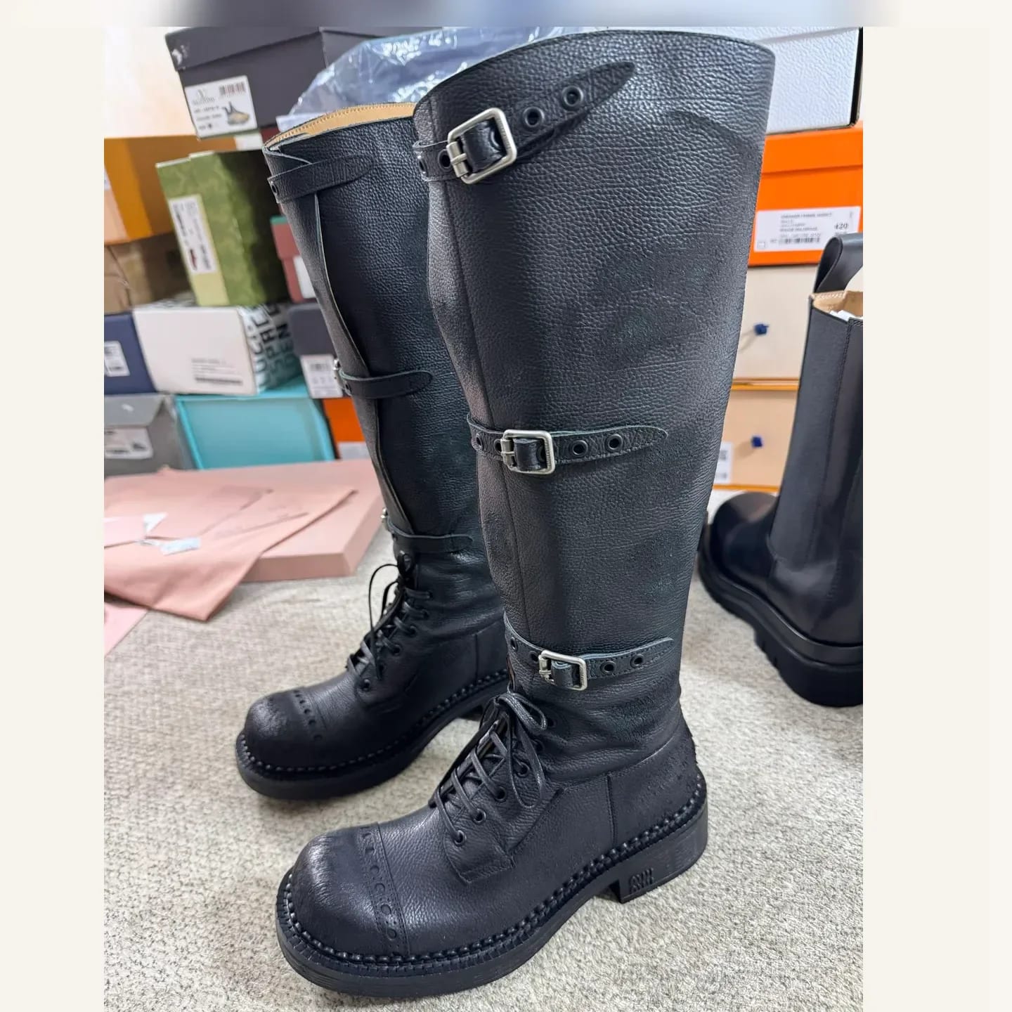 Miu Miu Buckle Biker Boot 縮圖 2