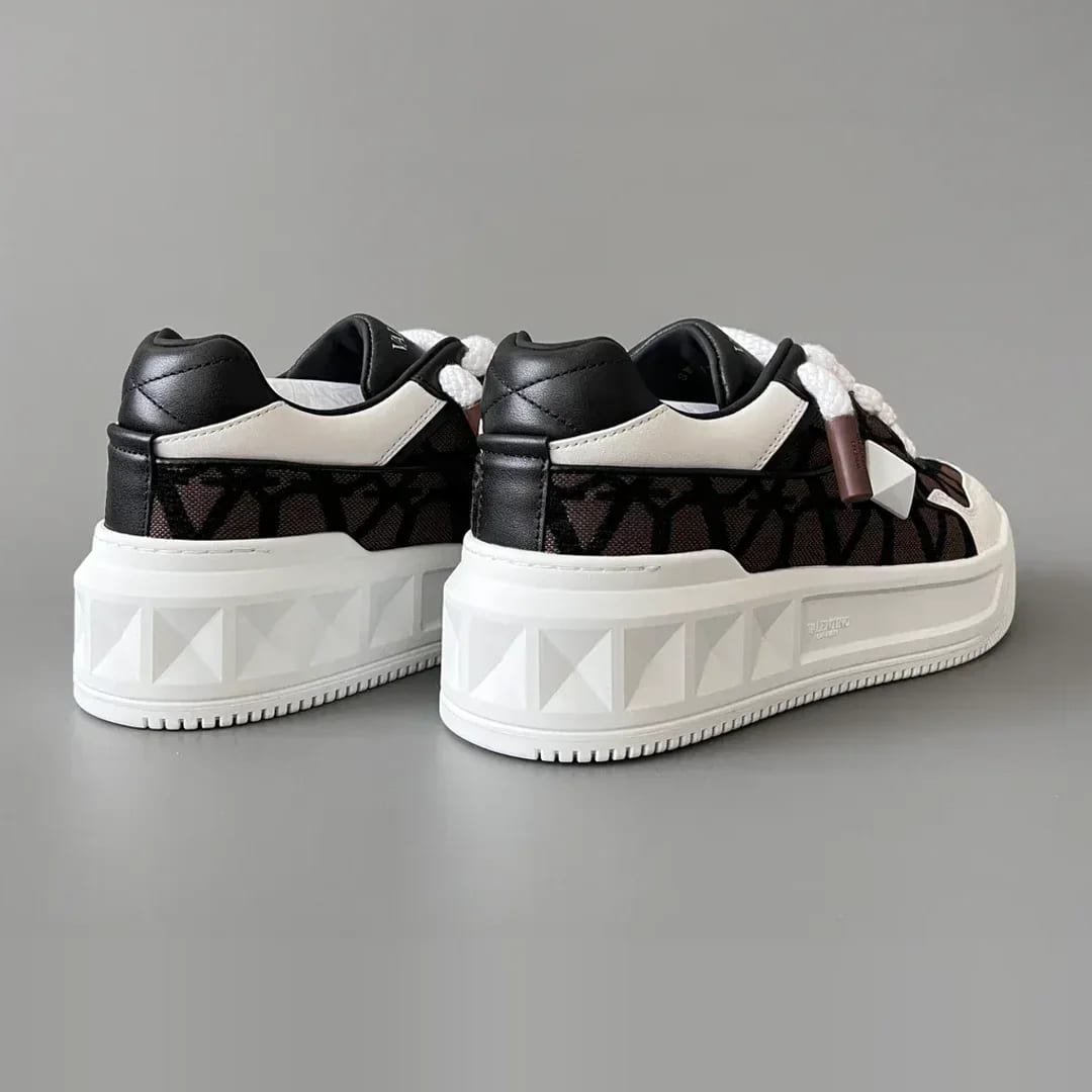 Valentino Garavani One Stud Sneaker 縮圖 2