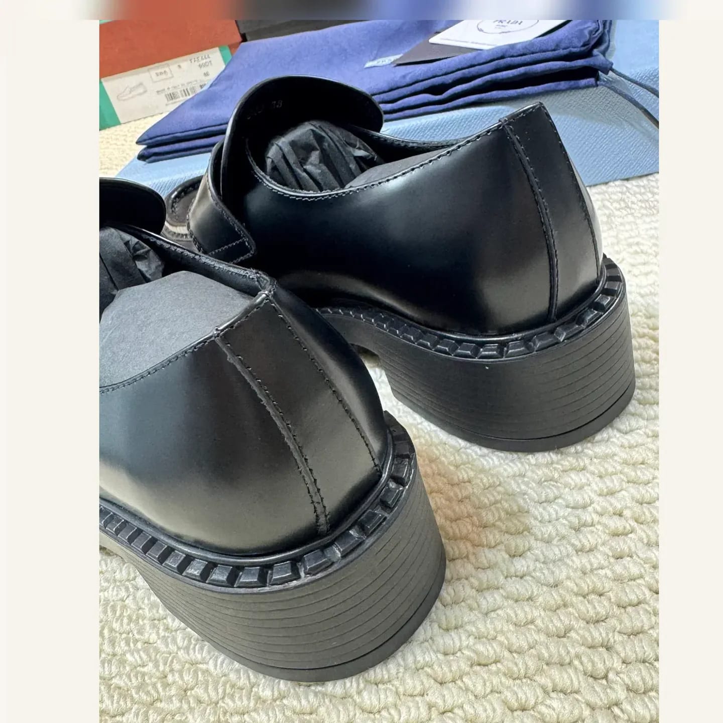 Prada Monolith Loafer 縮圖 4