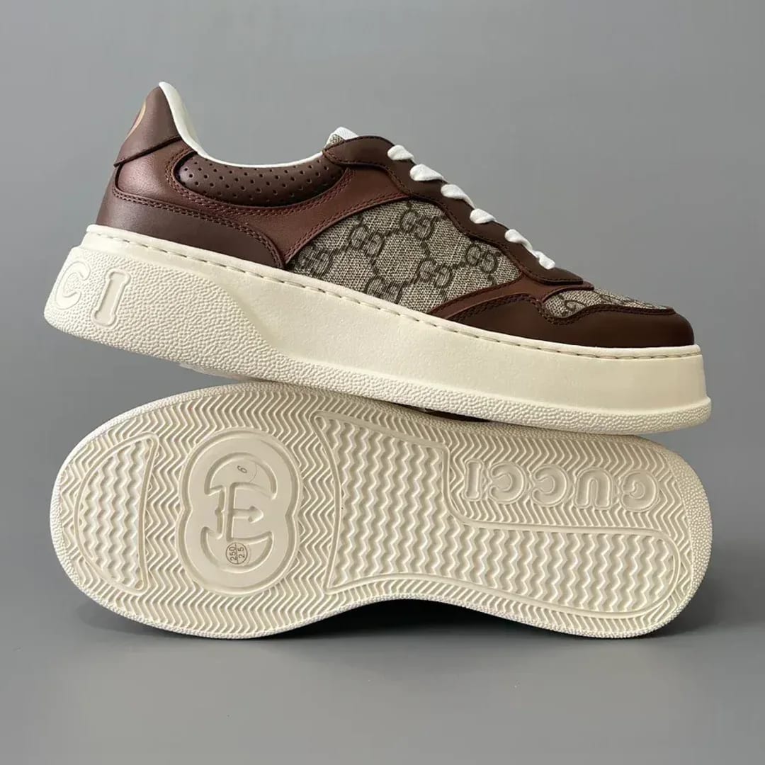 Gucci Chunky Sneaker with GG 縮圖 4