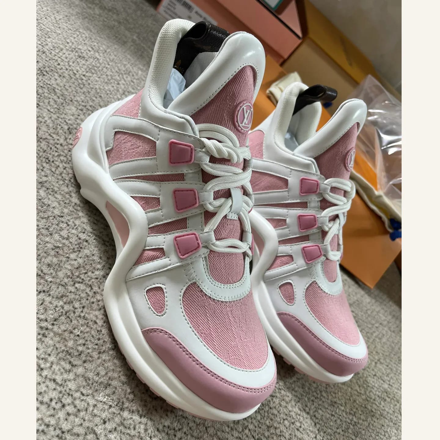 Louis Vuitton LV Archlight 2.0 Sneaker 縮圖 1