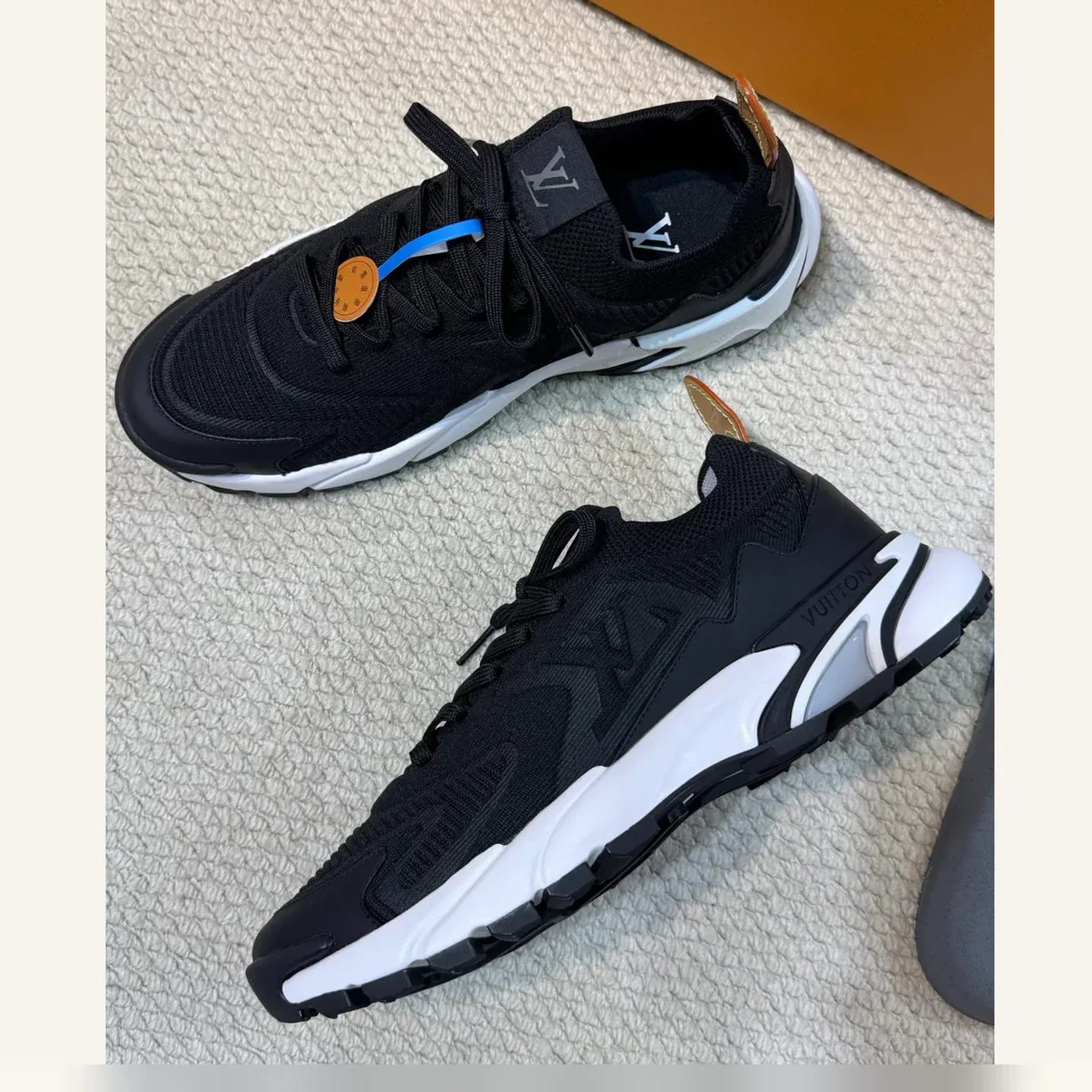 Louis Vuitton LV Runner Tatic Sneaker 縮圖 2