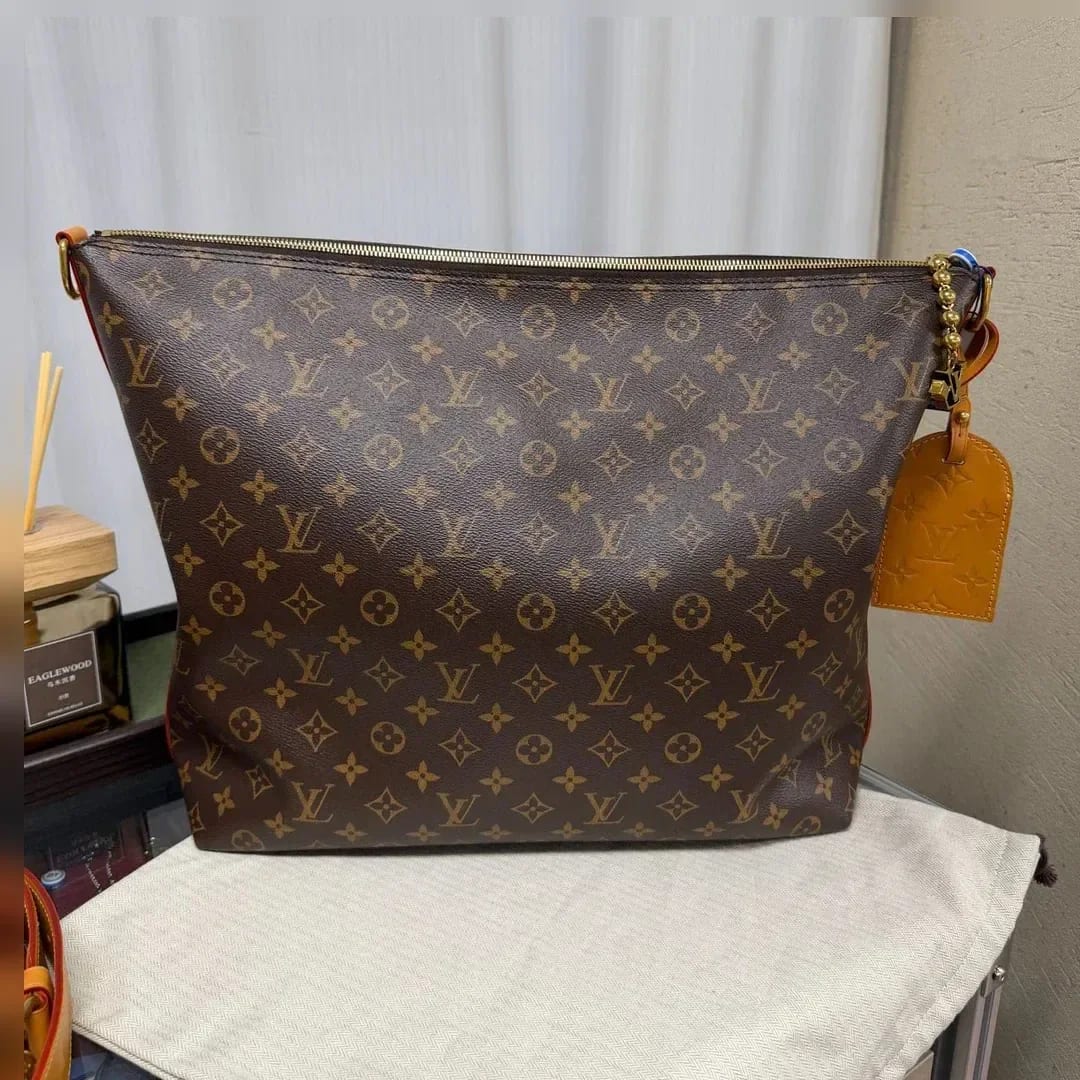 Louis Vuitton Vagabond Hobo PM 縮圖 2
