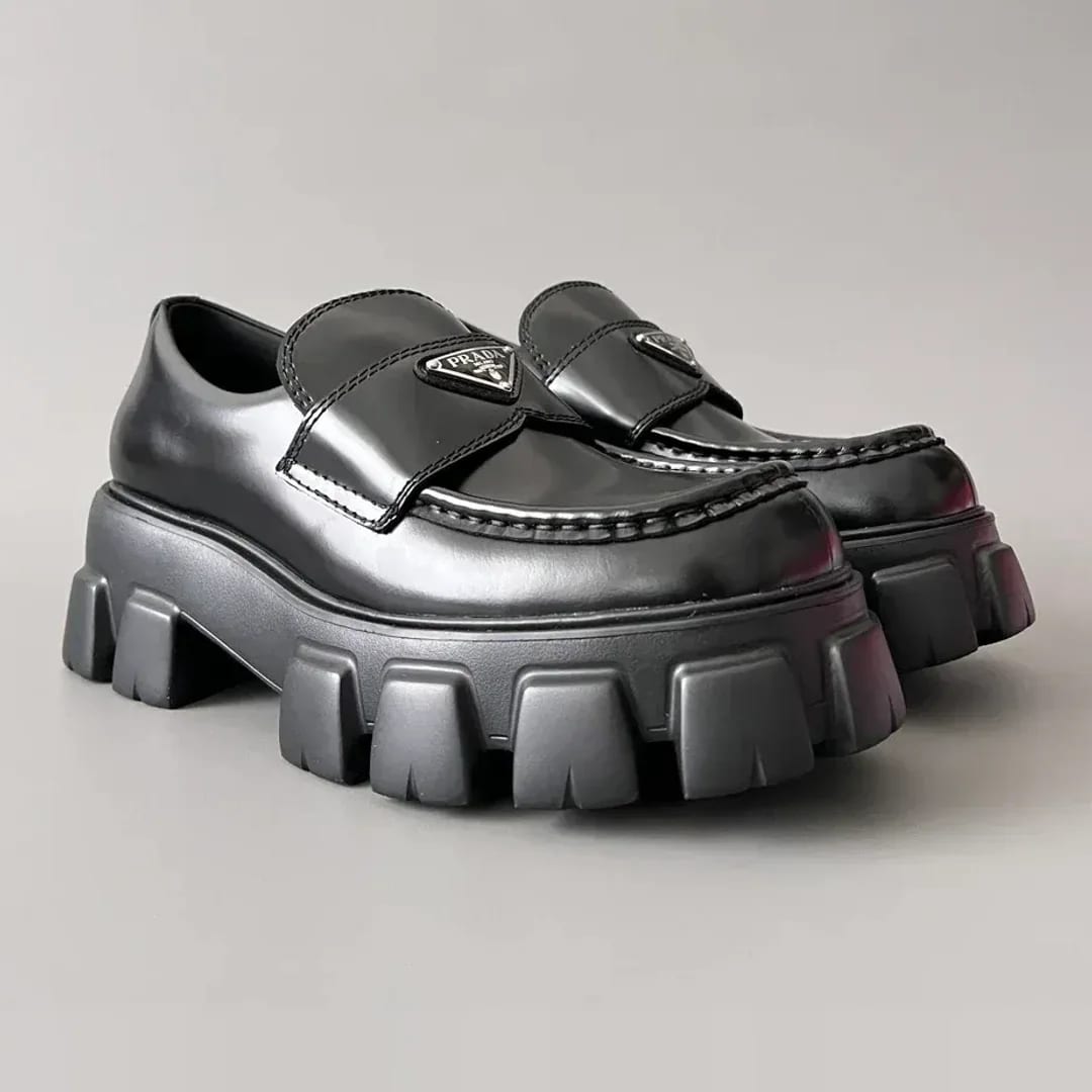 Prada Monolith Loafers 縮圖 3