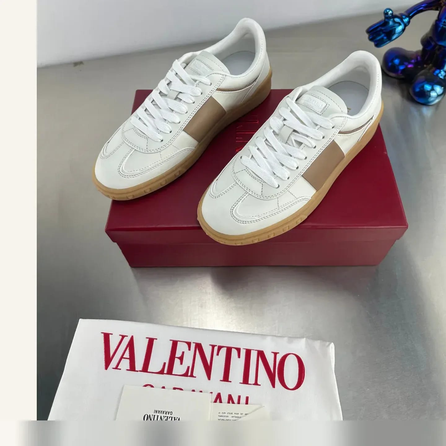 Valentino Garavani Suede Low-top Sneaker 縮圖 4