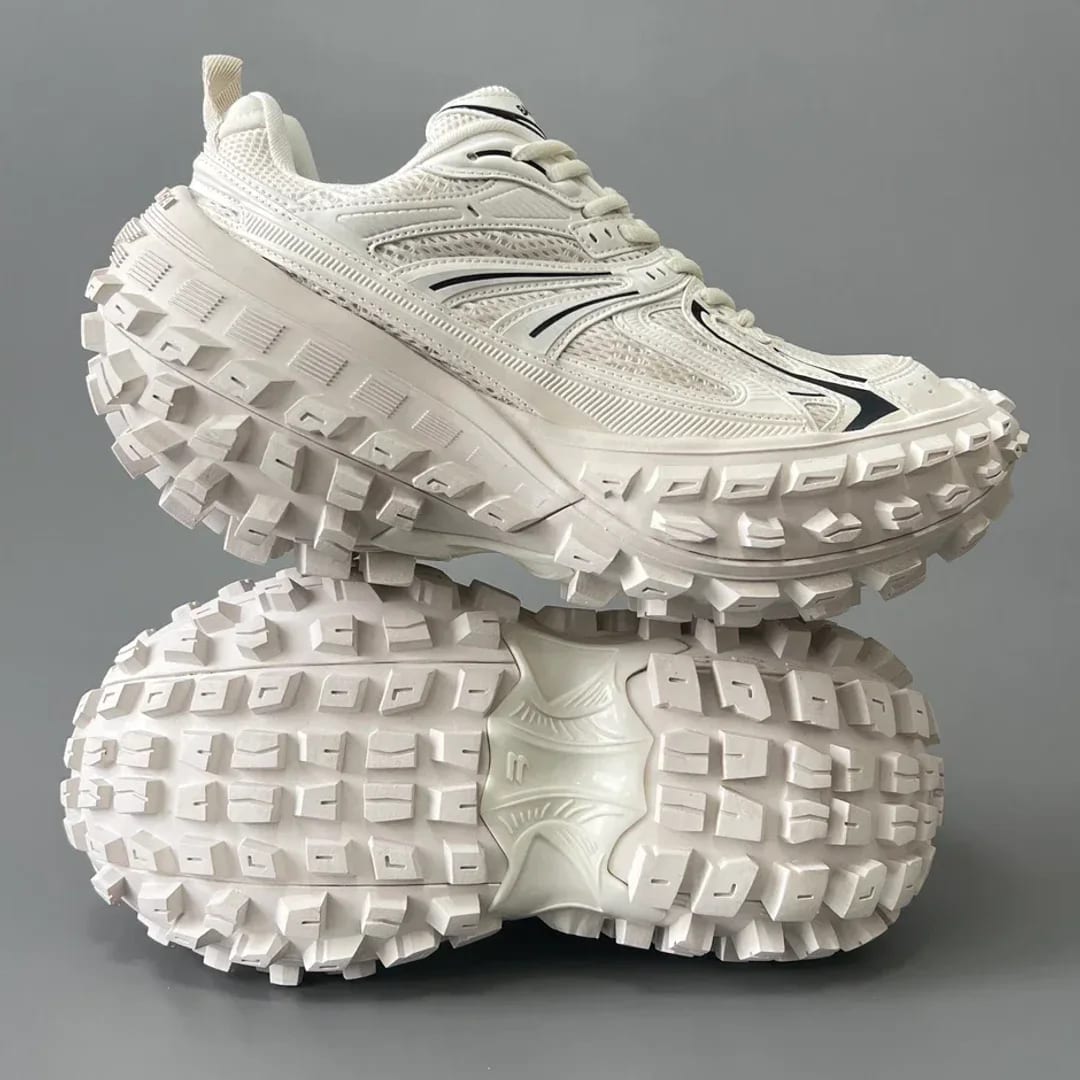 Balenciaga Defender Sneaker 縮圖 4