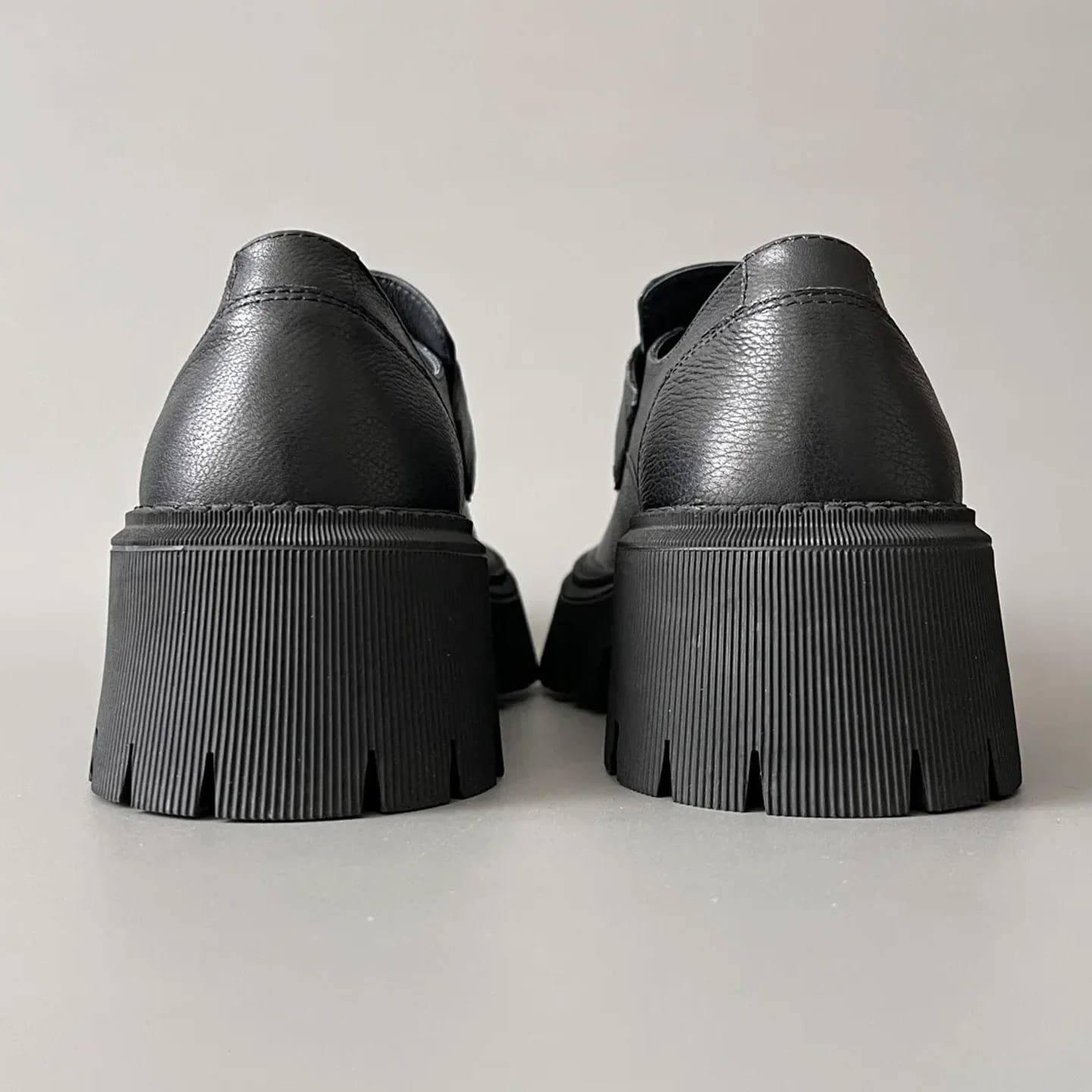 Balenciaga Tractor Loafer 縮圖 3