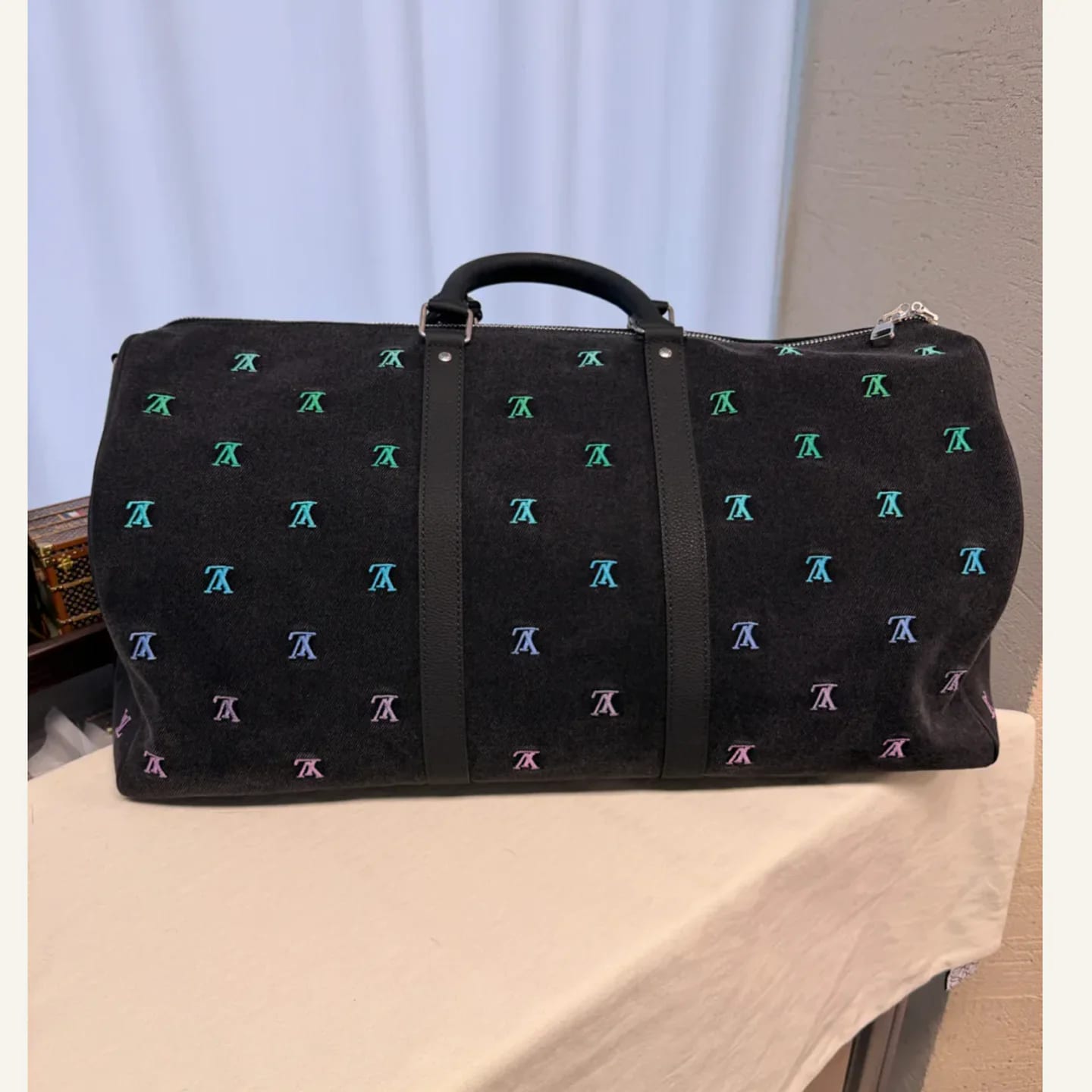 Louis Vuitton Keepall Bandoulière 50（LV Blason Denim） 縮圖 2