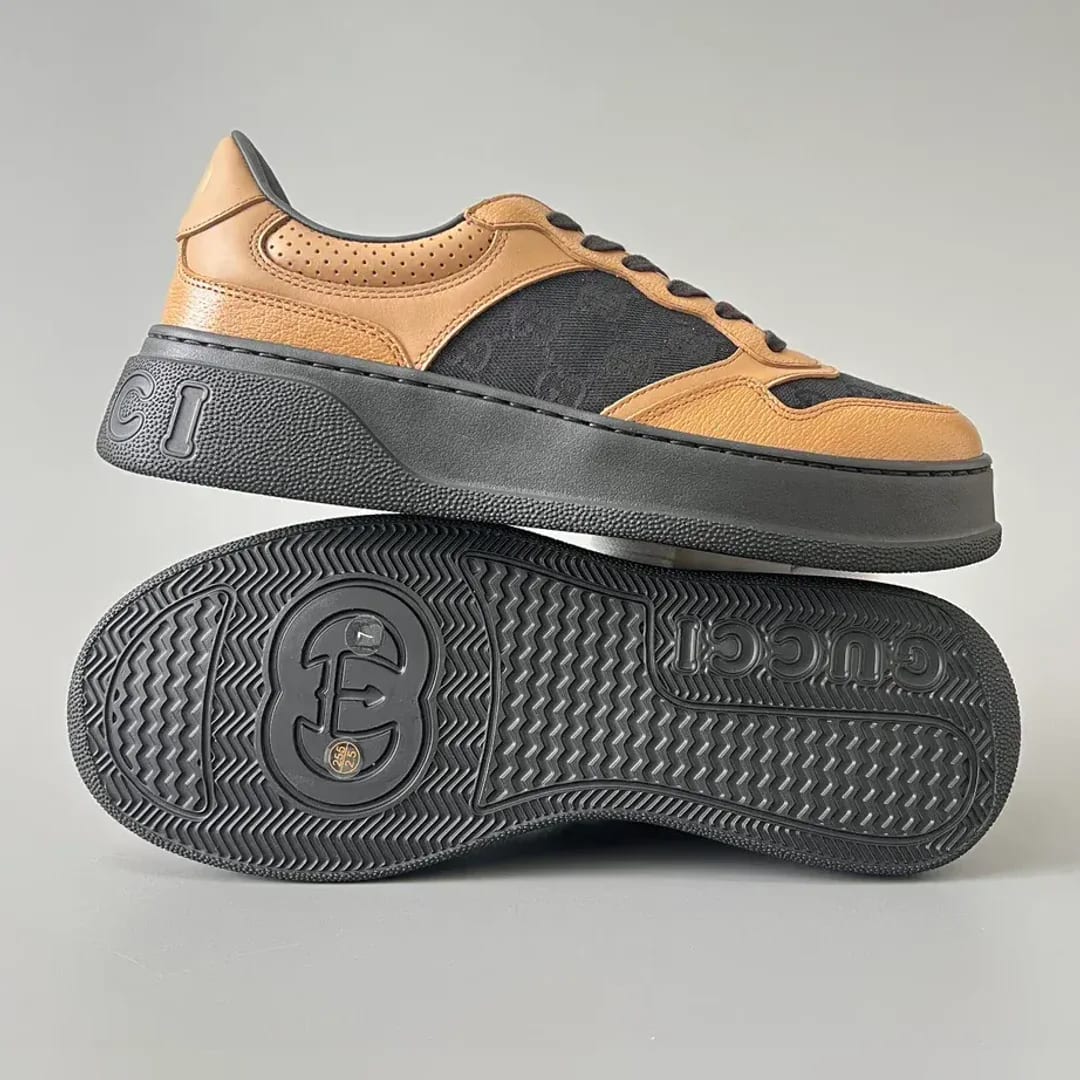 Gucci Chunky Sneaker with GG 縮圖 4