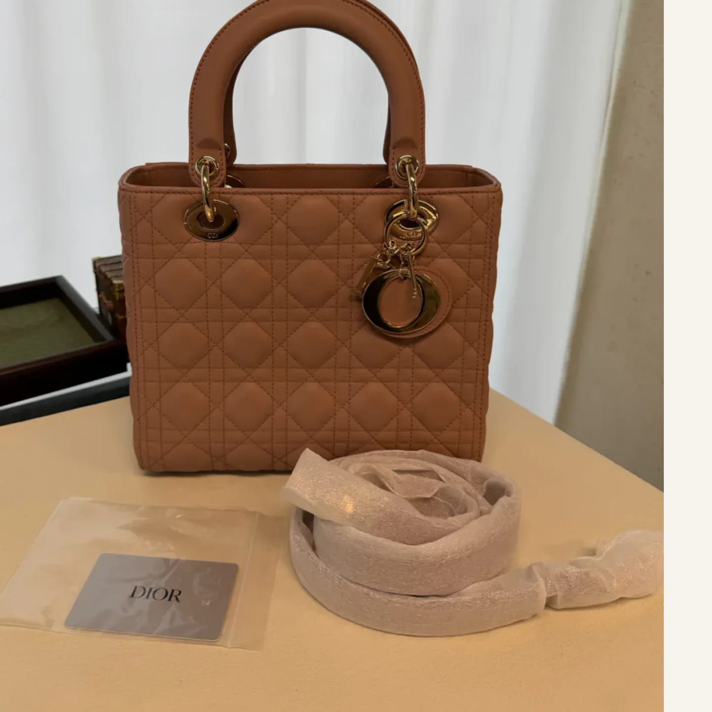 Dior Medium Lady Dior 縮圖 1
