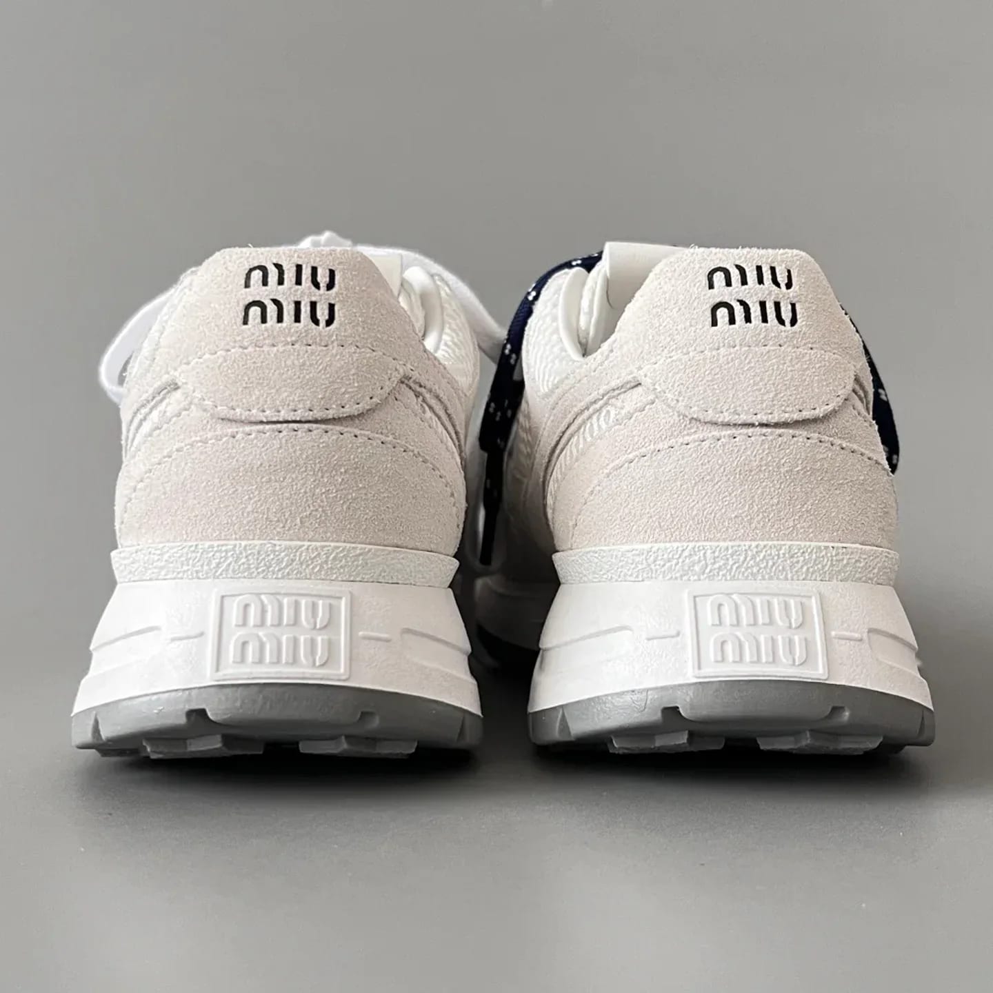 Miu Miu Leather Sneakers 縮圖 3