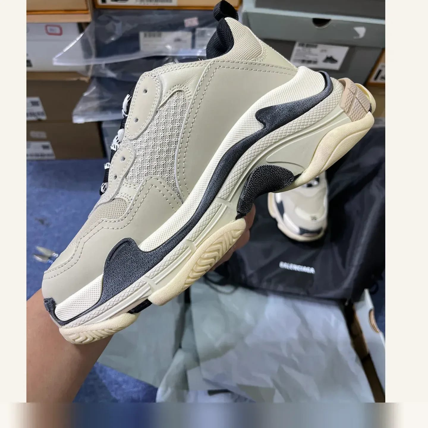 Balenciaga Runner Sneaker 縮圖 2