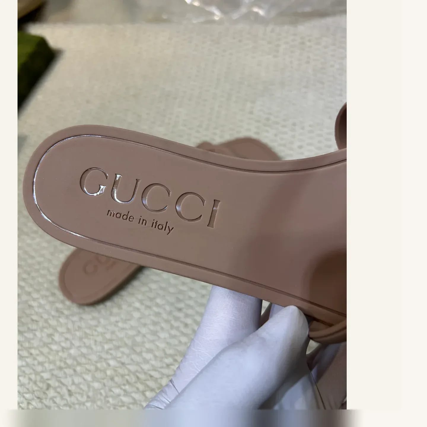 Gucci Interlocking G Slide 縮圖 4