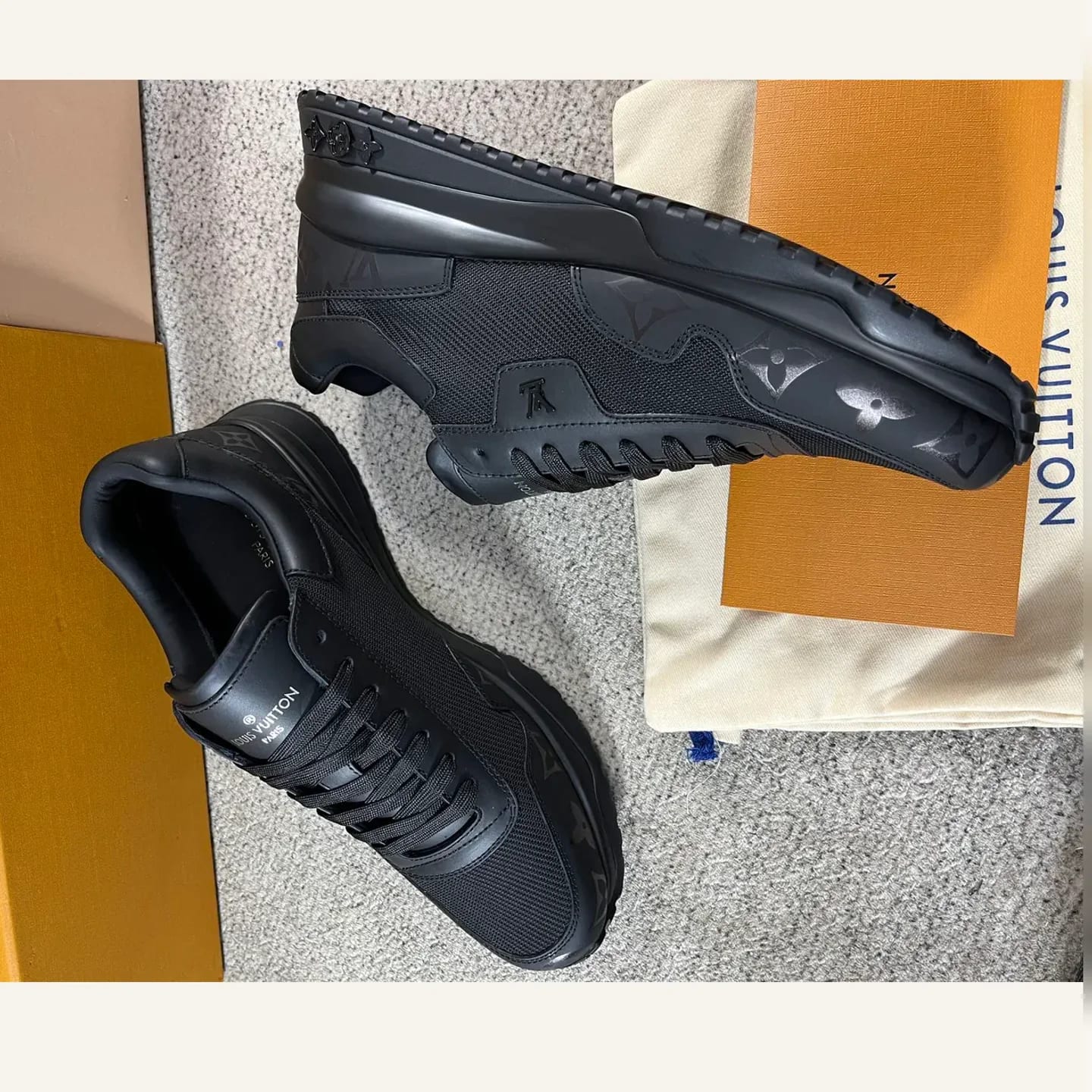 Louis Vuitton Run Away Sneaker 縮圖 3