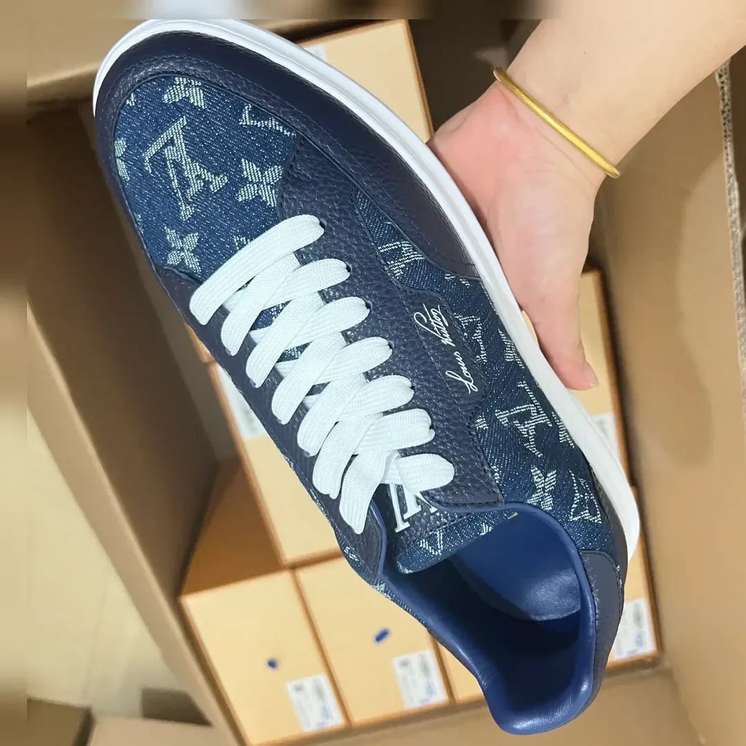 Louis Vuitton Monogram Slip-on Sneaker 縮圖 4