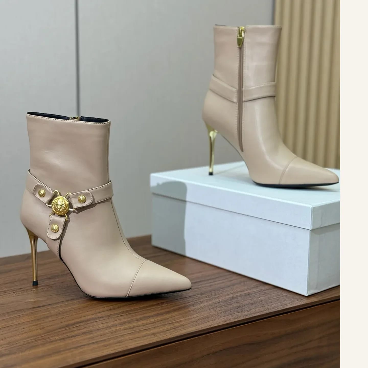 Balmain Buckle Ankle Boot 縮圖 2