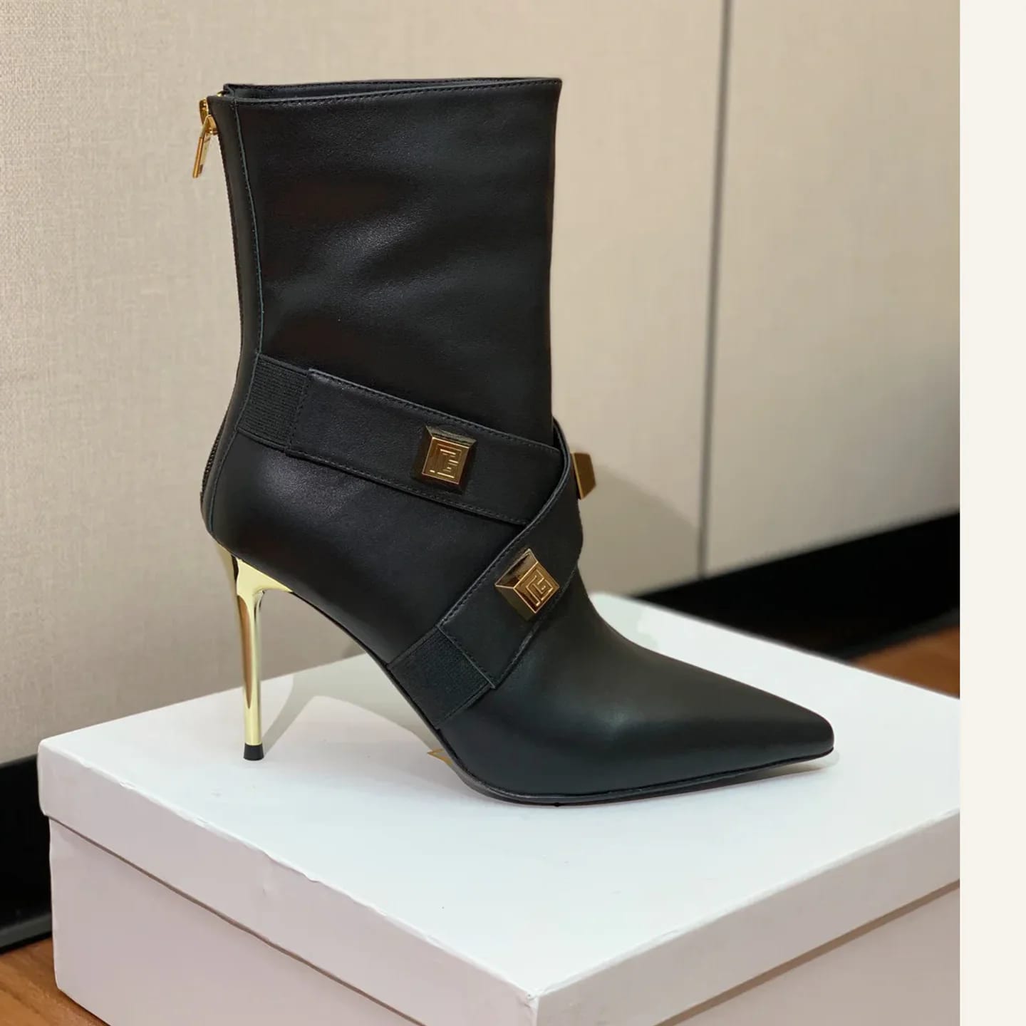 Balmain Buckle Ankle Boot 縮圖 4